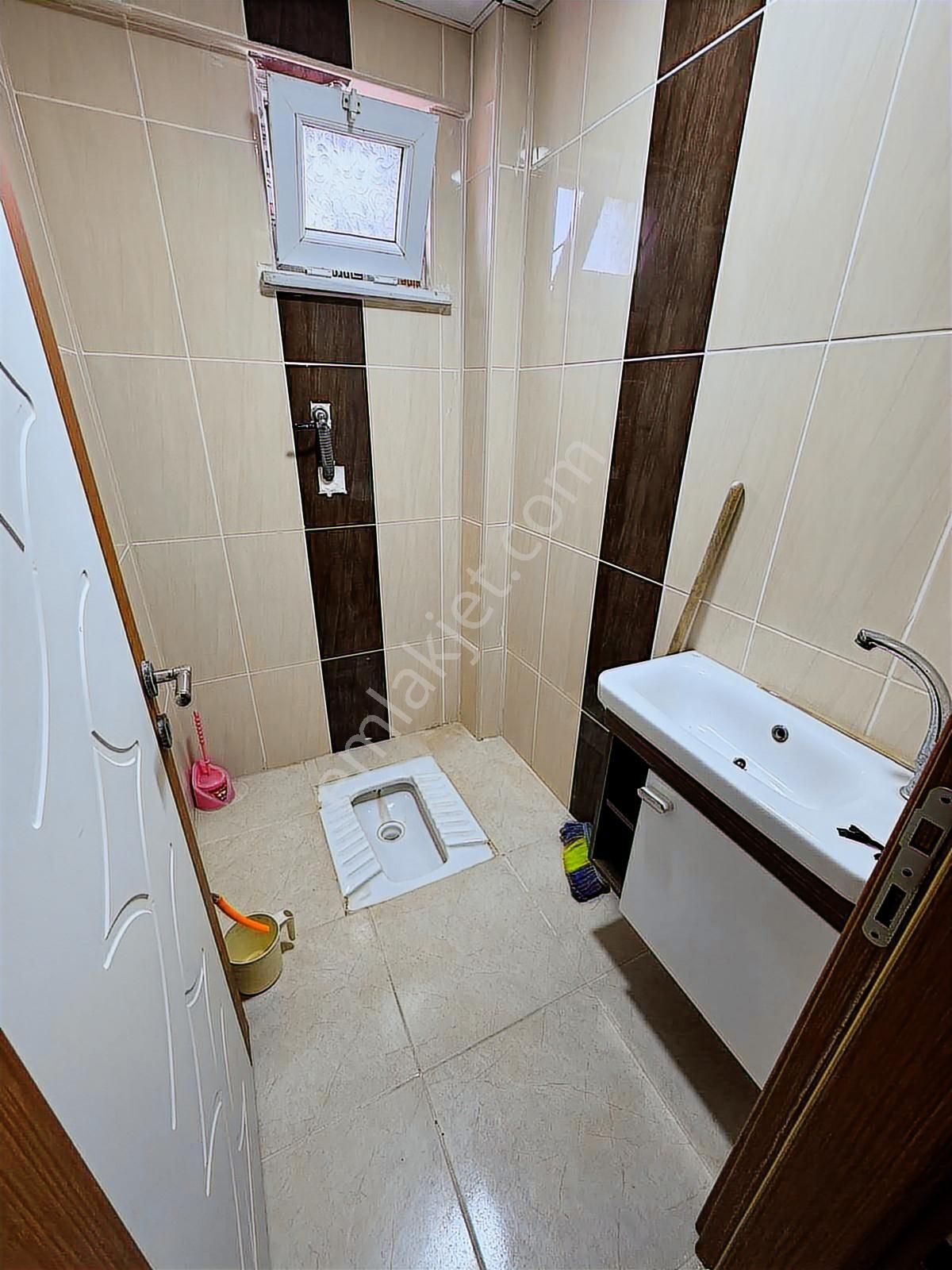 Vatan Mahallesinde Ön Cephe Cam Balkonlu 2+1 Satılık Daire - Görsel 14