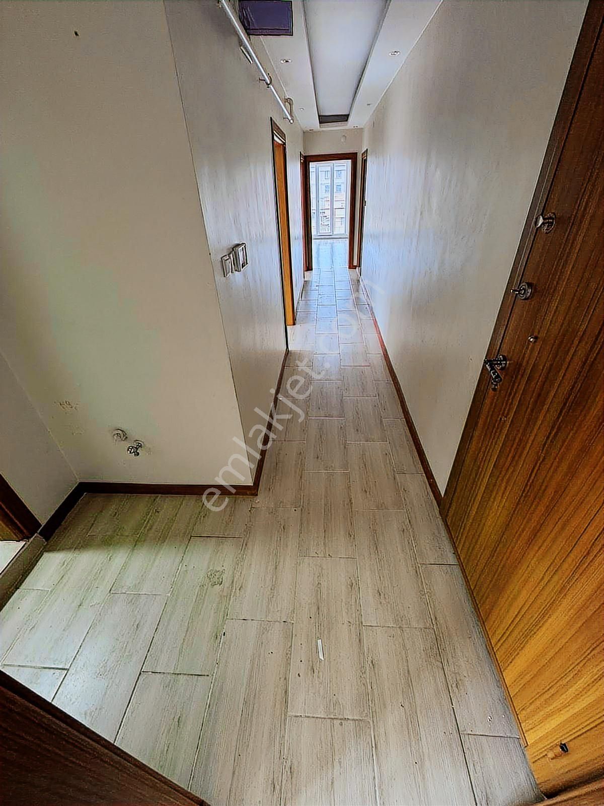 Vatan Mahallesinde Ön Cephe Cam Balkonlu 2+1 Satılık Daire - Görsel 33