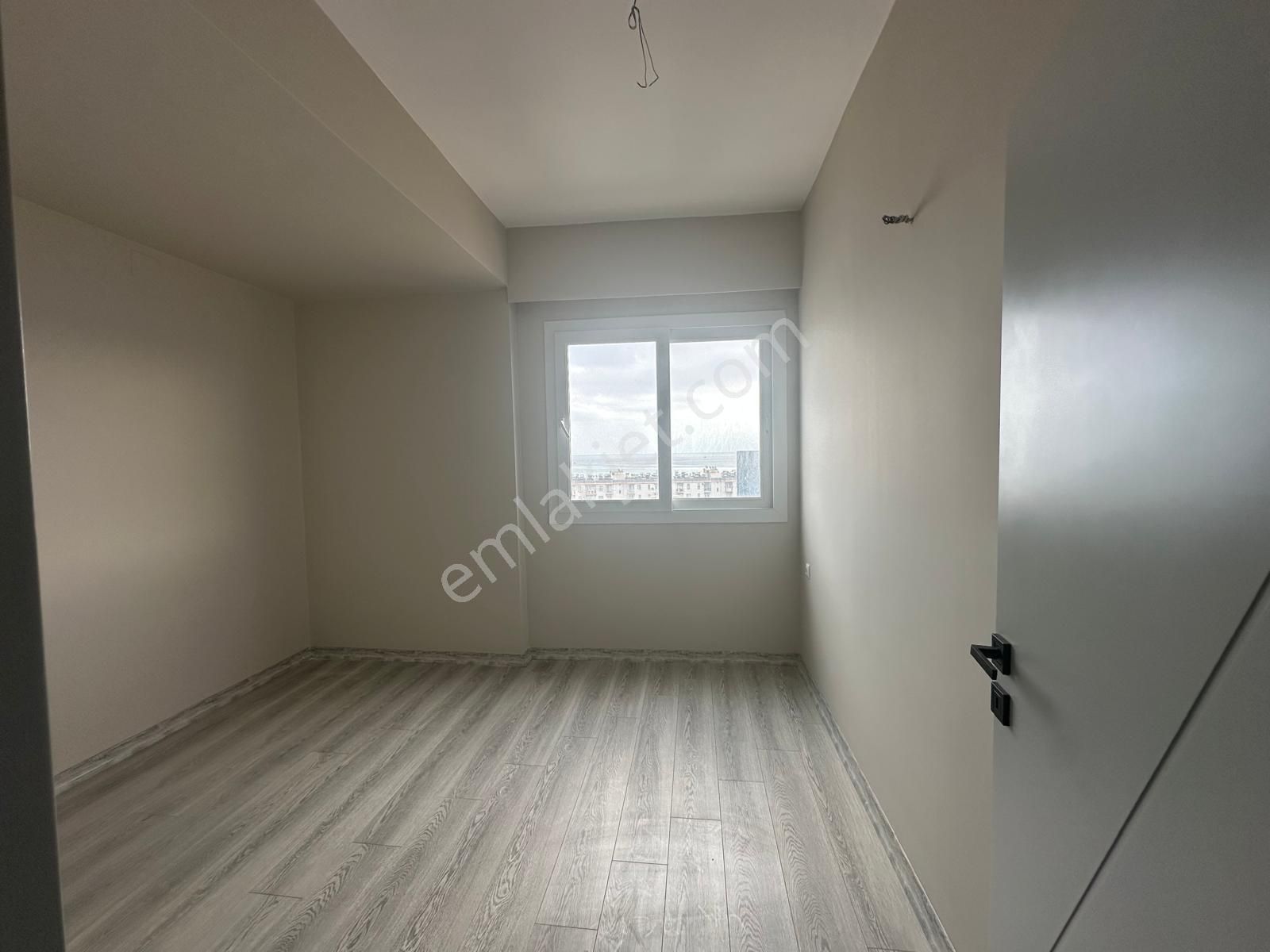 Denize Yakın, Havuzlu Sitede Sıfır 3+1 Daire - Görsel 20