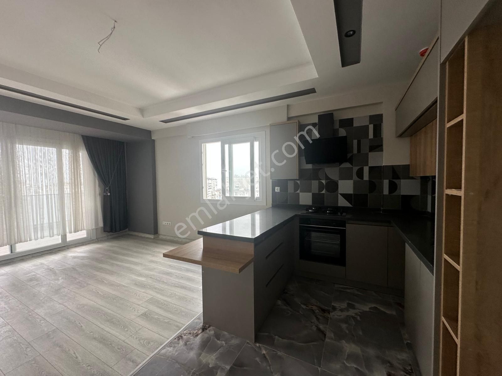 Denize Yakın, Havuzlu Sitede Sıfır 3+1 Daire - Görsel 33