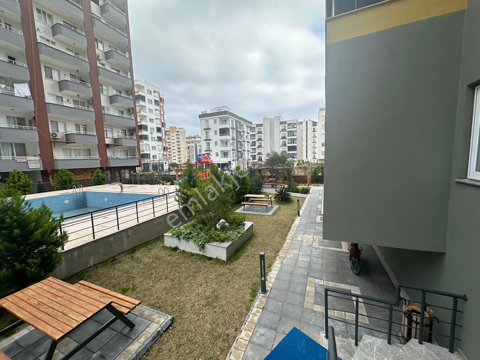 Denize Yakın, Havuzlu Sitede Sıfır 3+1 Daire - Görsel 37