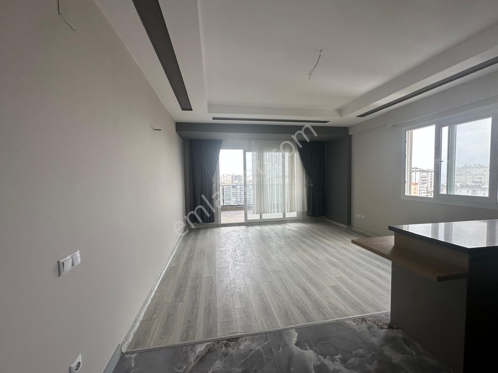 Denize Yakın, Havuzlu Sitede Sıfır 3+1 Daire - Görsel 32