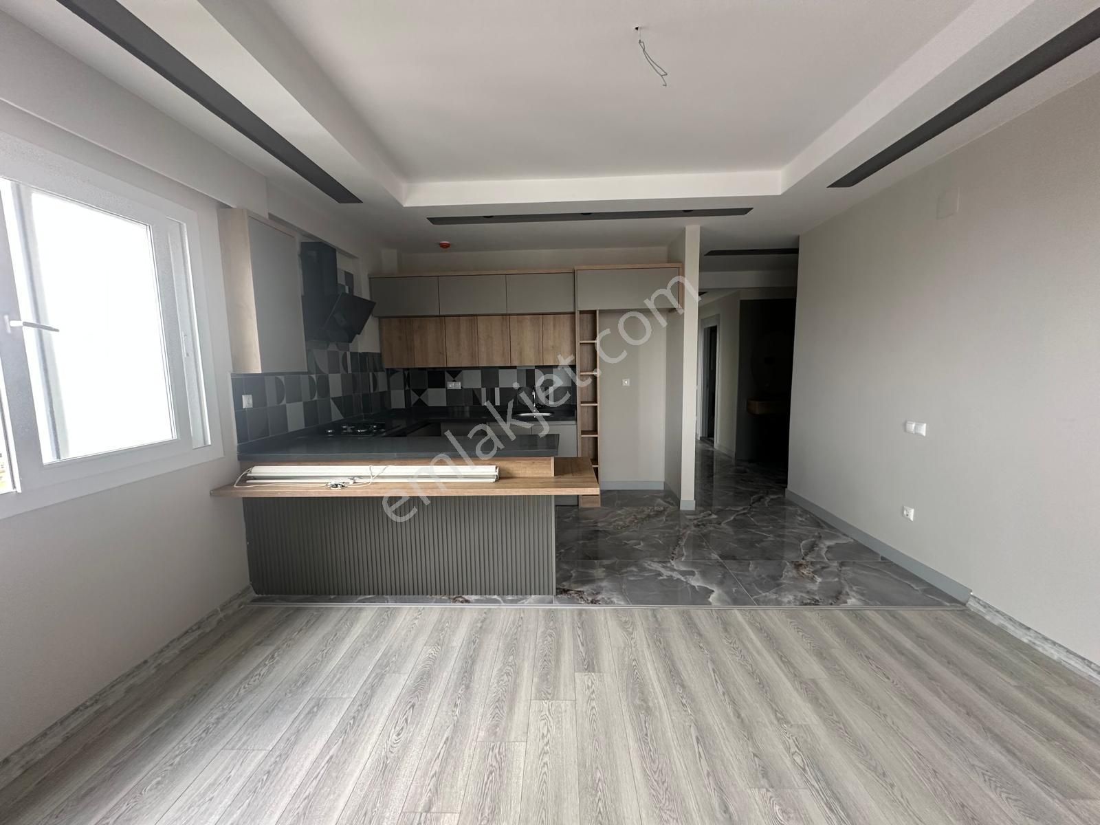 Denize Yakın, Havuzlu Sitede Sıfır 3+1 Daire - Görsel 14