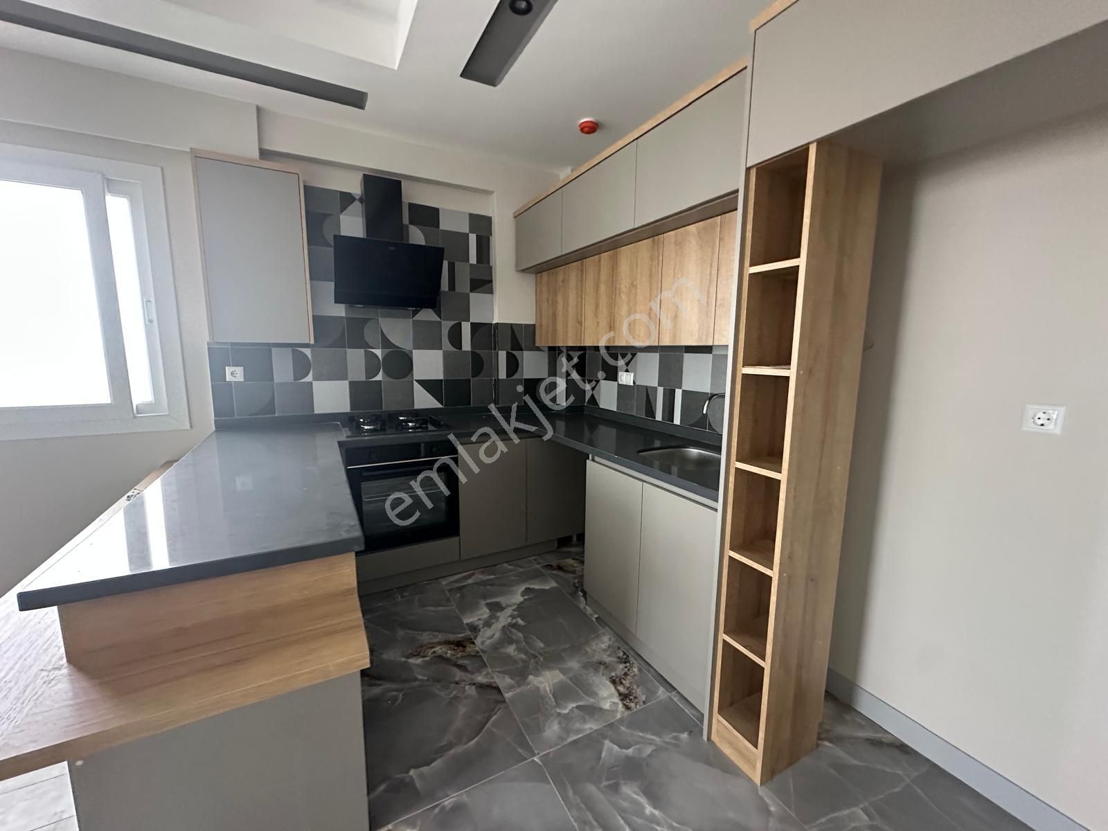 Denize Yakın, Havuzlu Sitede Sıfır 3+1 Daire - Görsel 16