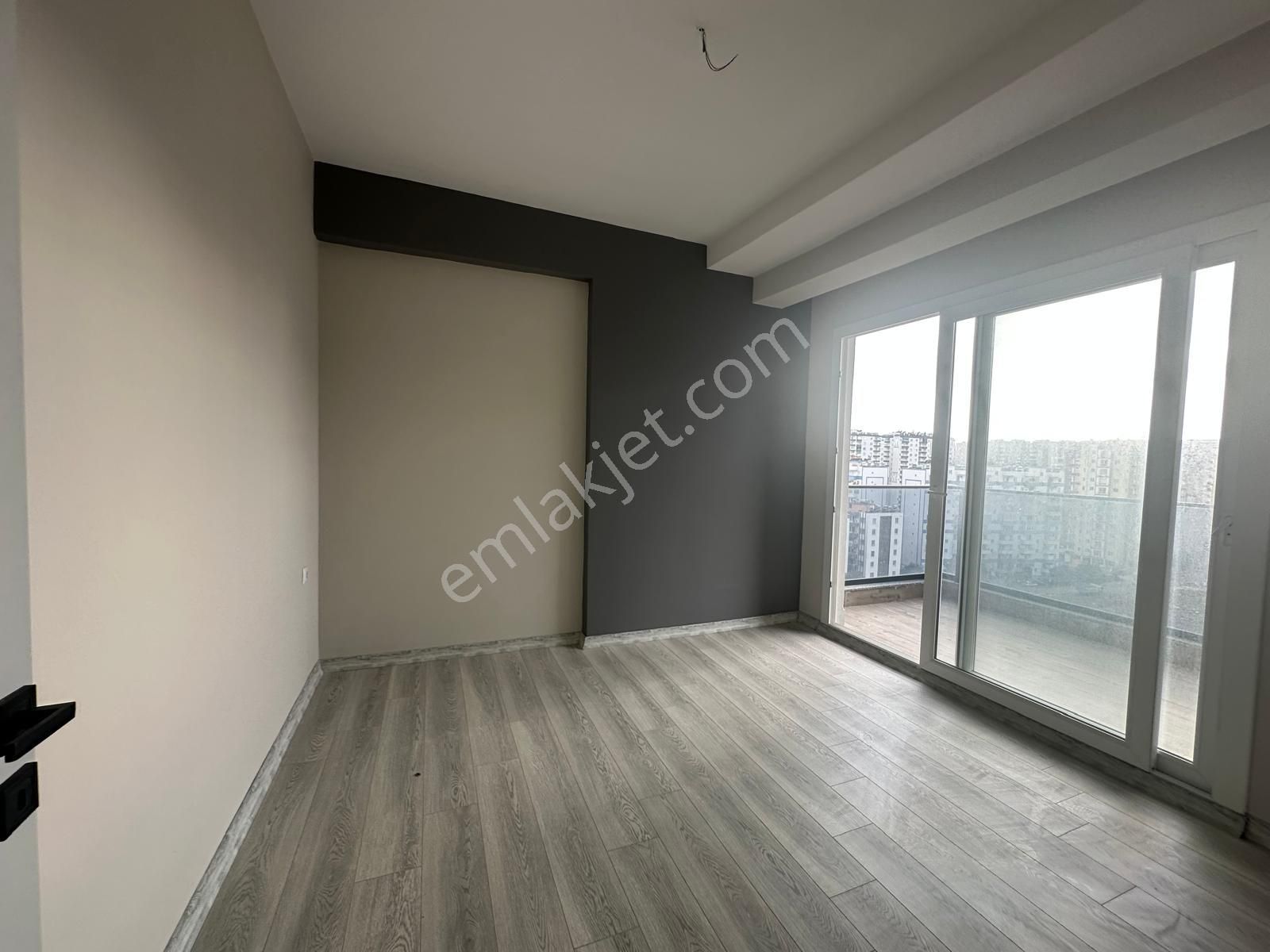 Denize Yakın, Havuzlu Sitede Sıfır 3+1 Daire - Görsel 23