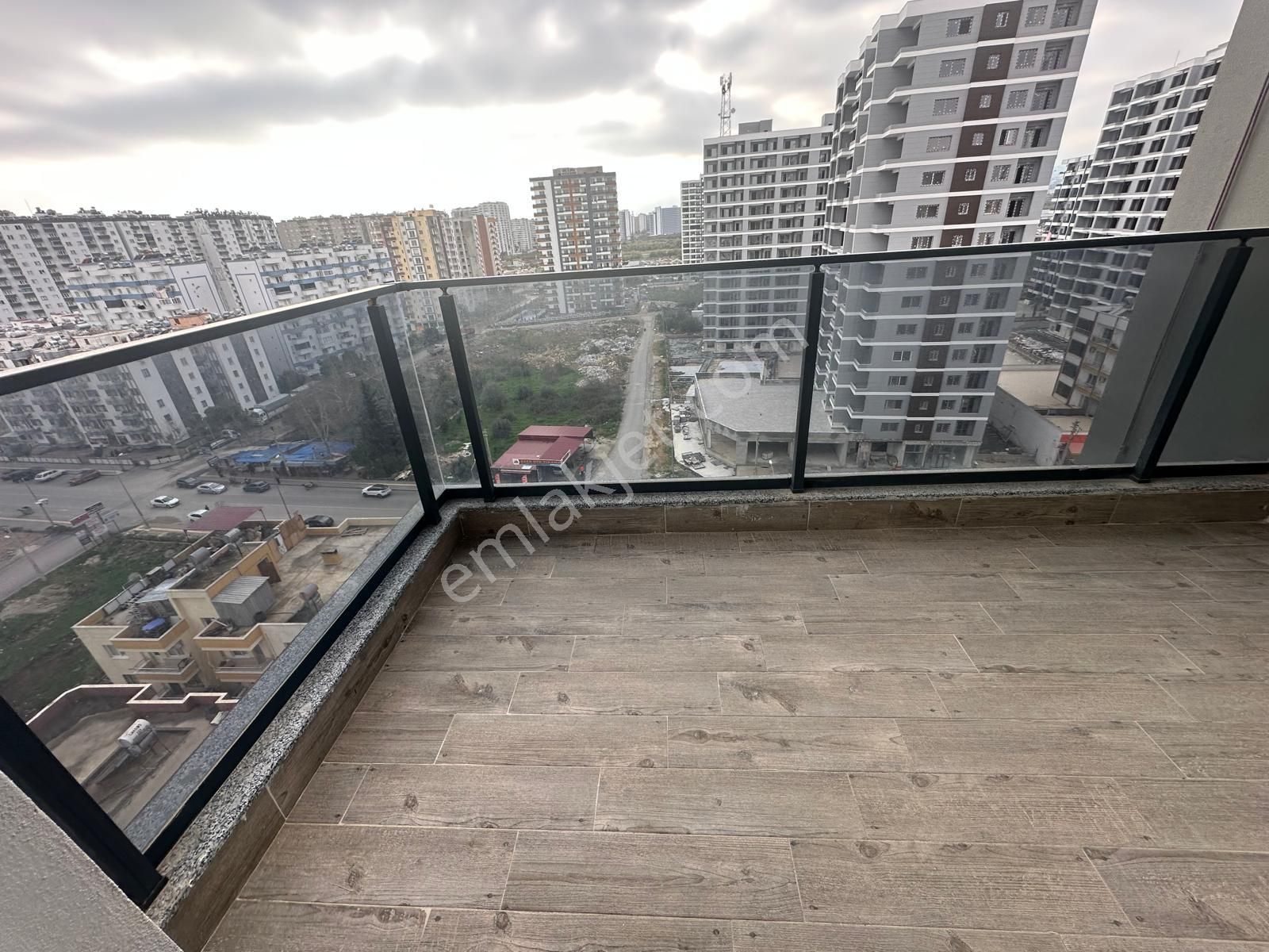 Denize Yakın, Havuzlu Sitede Sıfır 3+1 Daire - Görsel 21