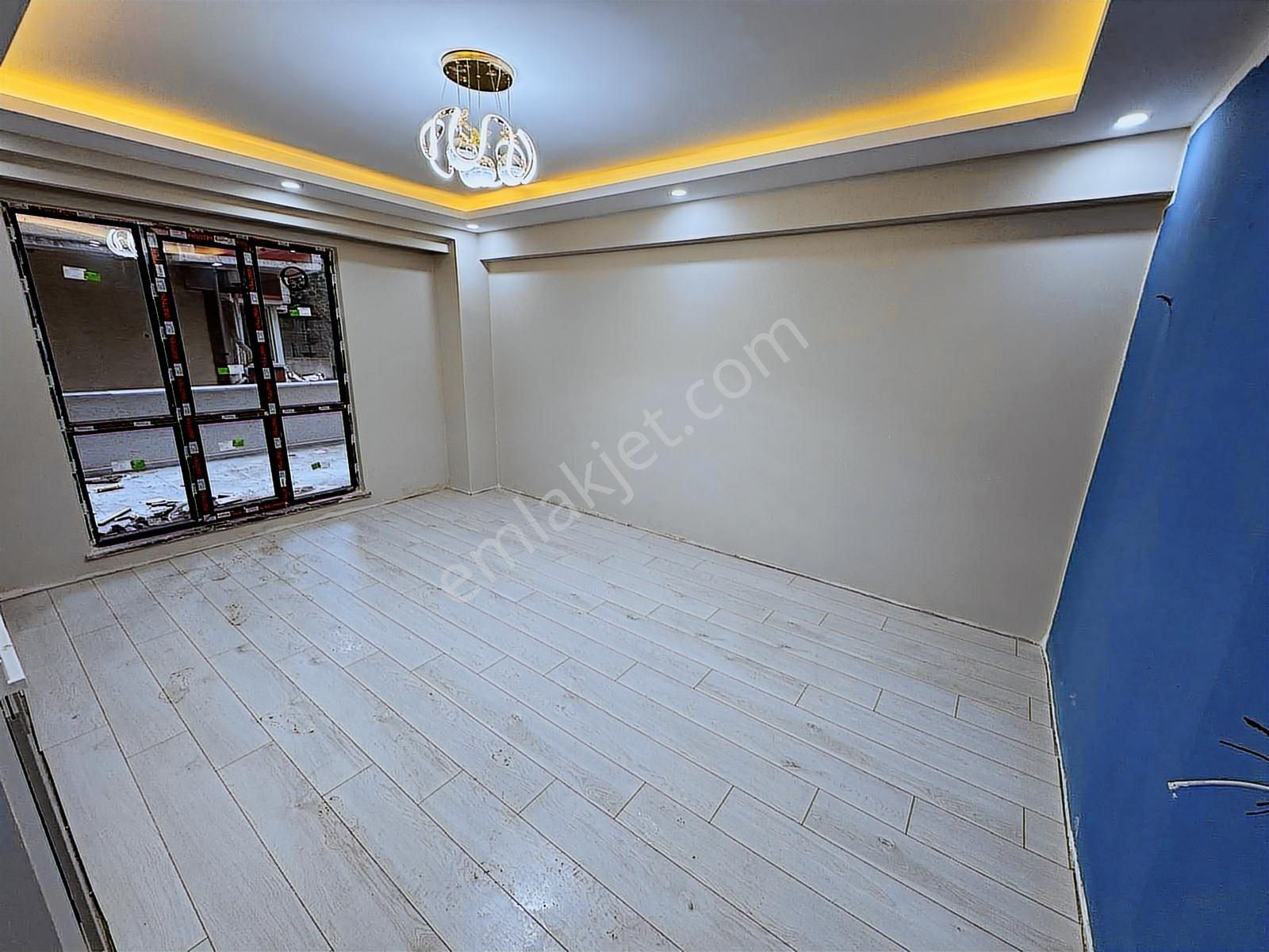 Yeni Hastane Dibi Yüksek Giriş Teraslı Sıfır 2+0 Satılık Daire