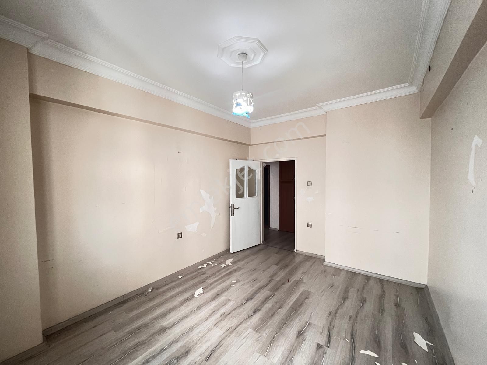 Makro Life Gayrimenkul'den Satılık Gaziler Şehmus Alto Civari 3+1 Kelepir Daire - Görsel 14