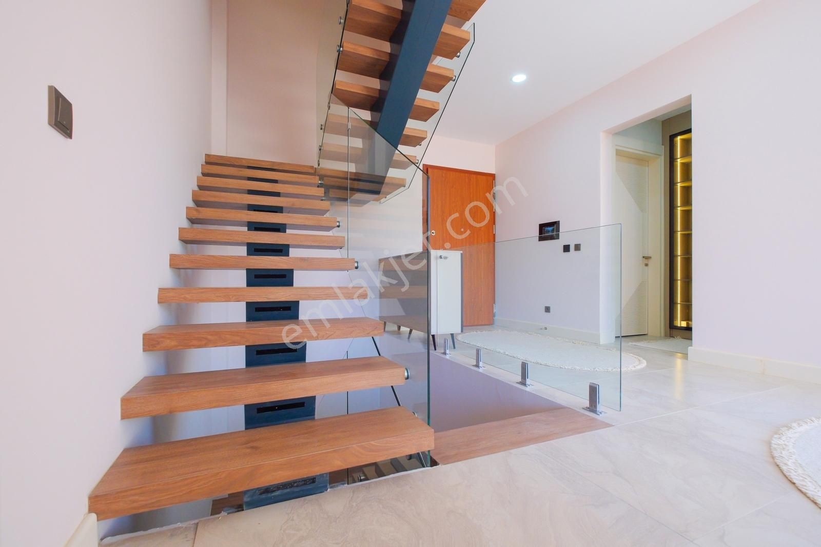 Gökhan Üçgün'den Bölgenin En İyi Projesi Safe Cıty'de Loft Villa - Görsel 14