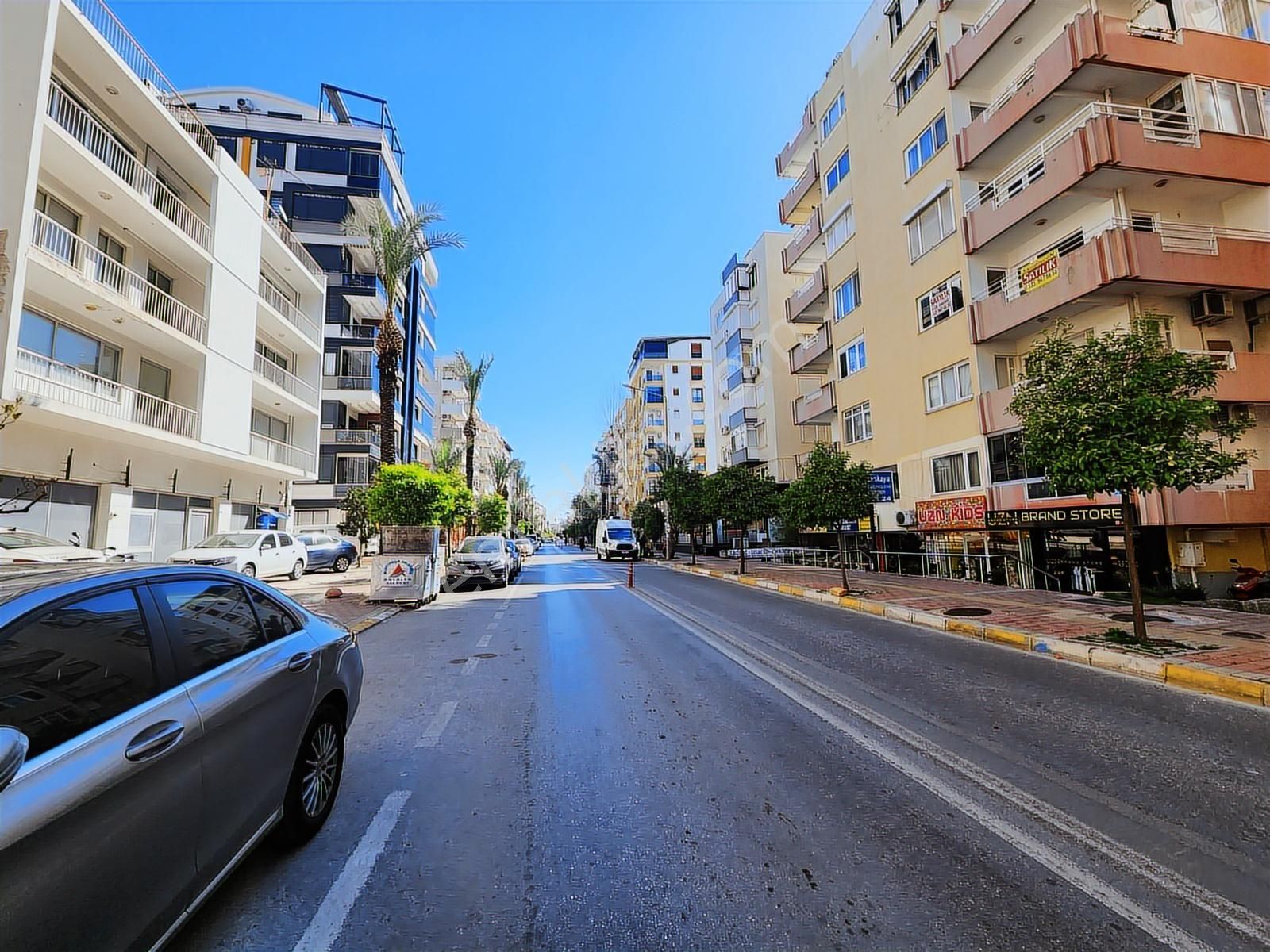 Bahçelievler Teomanpaşa Cad. De Satılık 120 M2 Köşe Dükkan - Görsel 13
