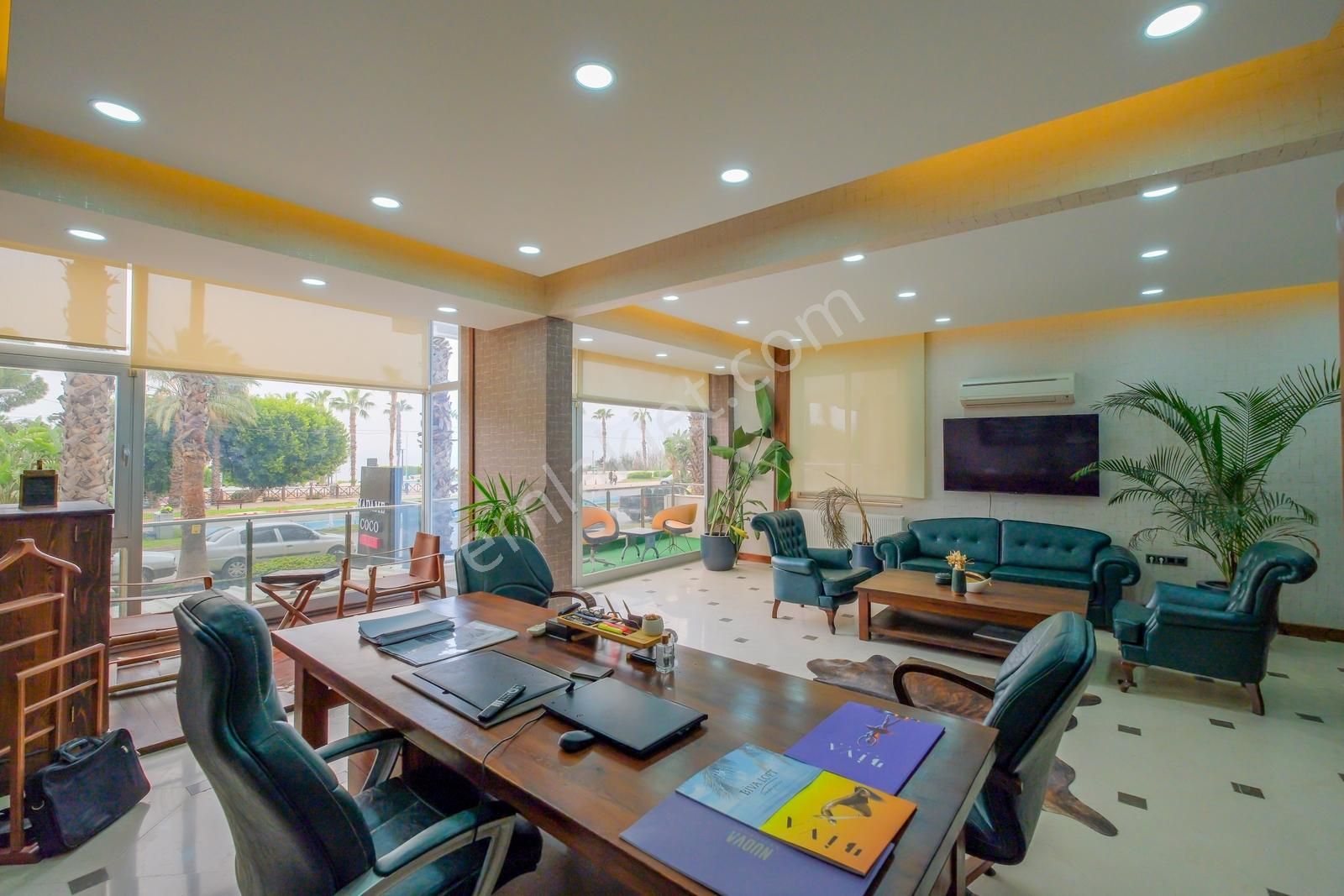 Gökhan Üçgün'den Konyaaltı Cd. Üzeri, Deniz Manzaralı Geniş 3+1 - Görsel 9