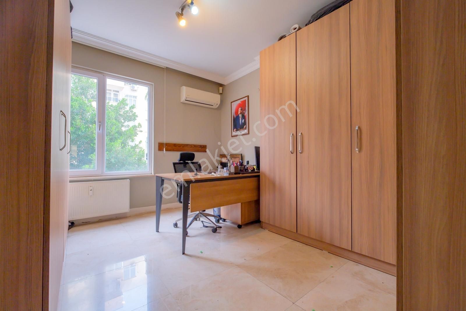 Gökhan Üçgün'den Konyaaltı Cd. Üzeri, Deniz Manzaralı Geniş 3+1 - Görsel 5