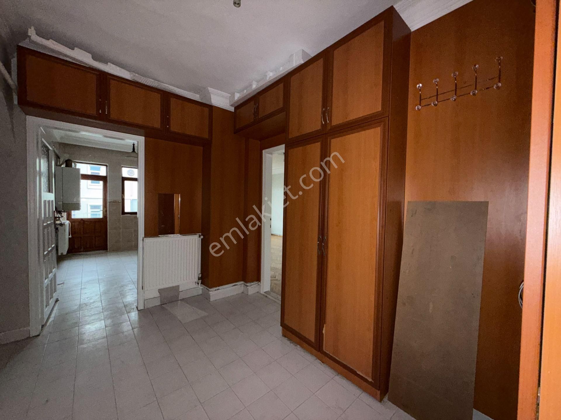 Ufuk Kılıç Emlak'tan Uygun Fiyata Salı Pazarı Yanı 3+1 Masrafsız Orta Kat Daire - Görsel 28