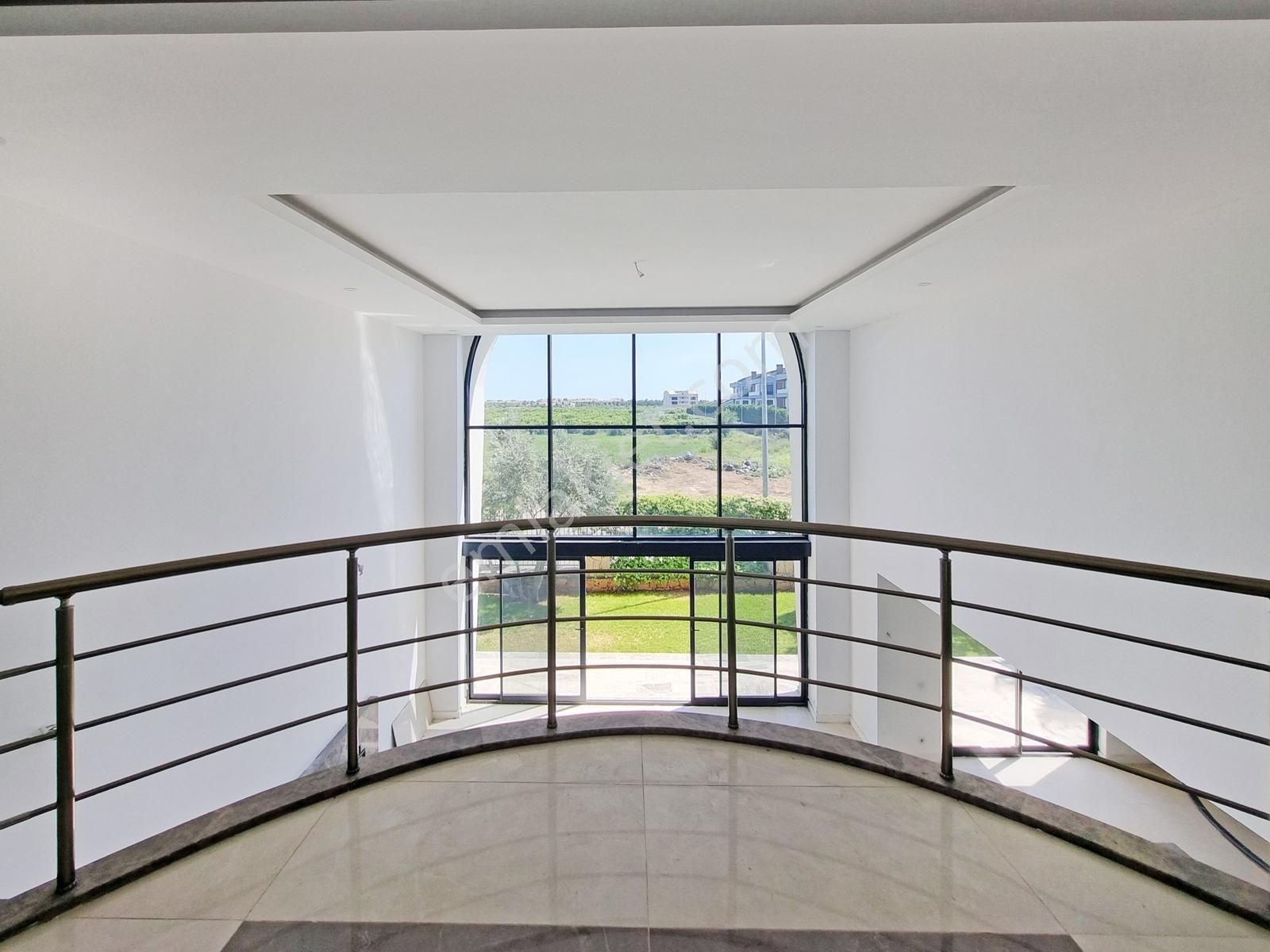 Gökhan Üçgün - Château D'or Sitesi'nde Eşsiz Tam Müstakil Villa - Görsel 19