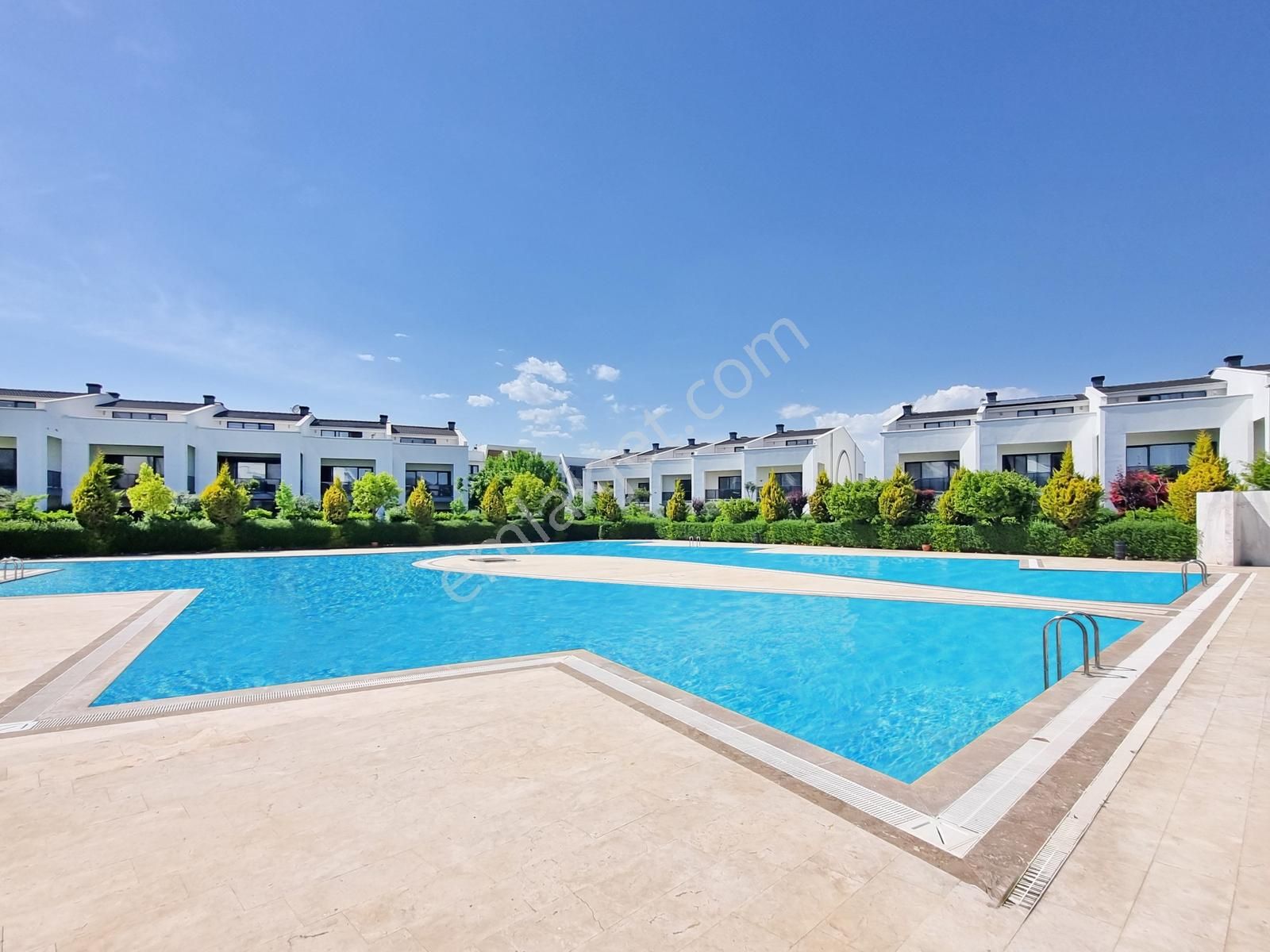 Gökhan Üçgün - Château D'or Sitesi'nde Eşsiz Tam Müstakil Villa - Görsel 6