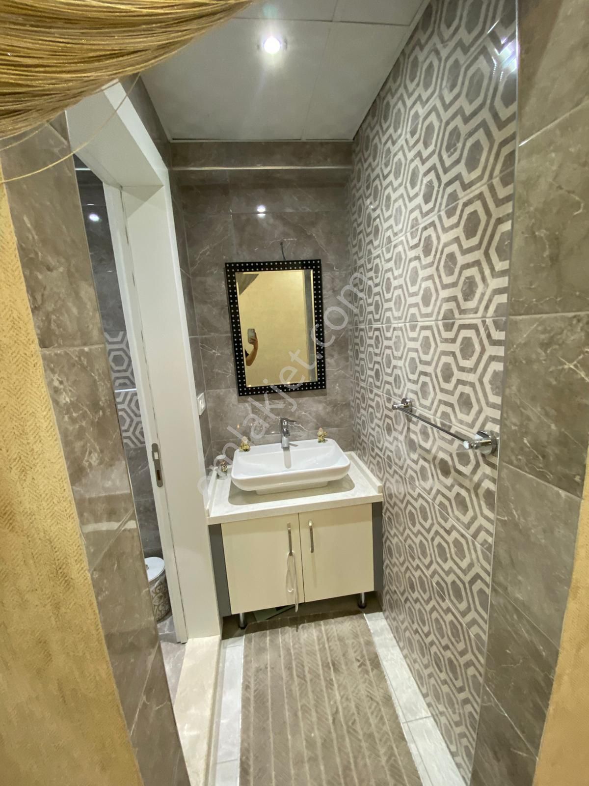 Yenişafakta 180 M2 3+1 Satılık Daire - Görsel 9
