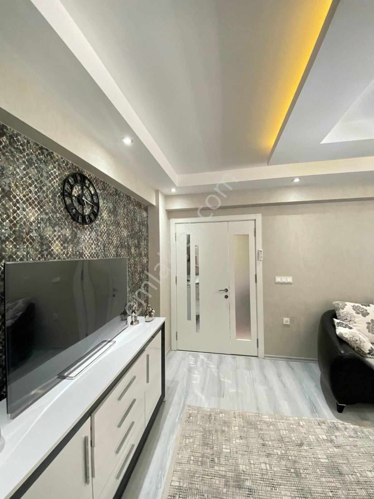 Yenişafakta 180 M2 3+1 Satılık Daire - Görsel 17