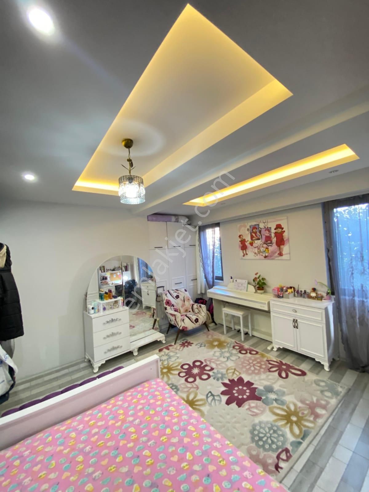 Yenişafakta 180 M2 3+1 Satılık Daire - Görsel 18