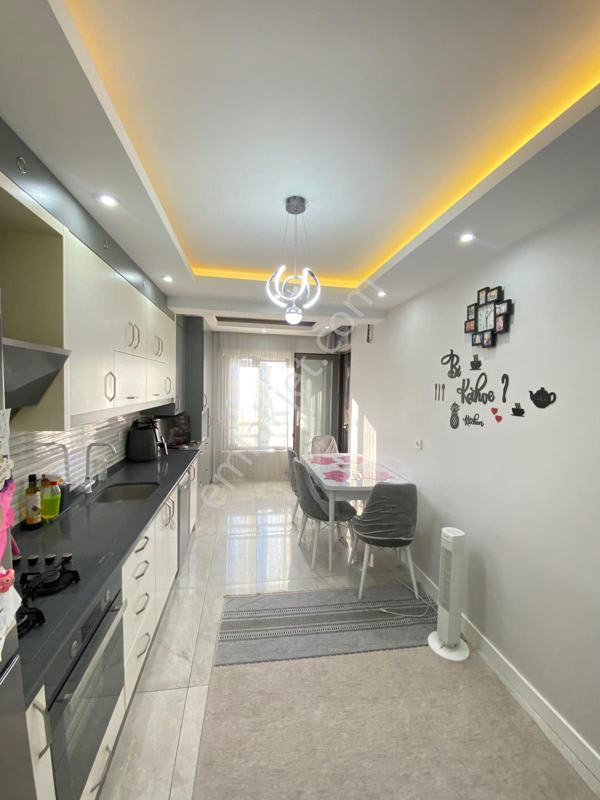 Yenişafakta 180 M2 3+1 Satılık Daire - Görsel 35