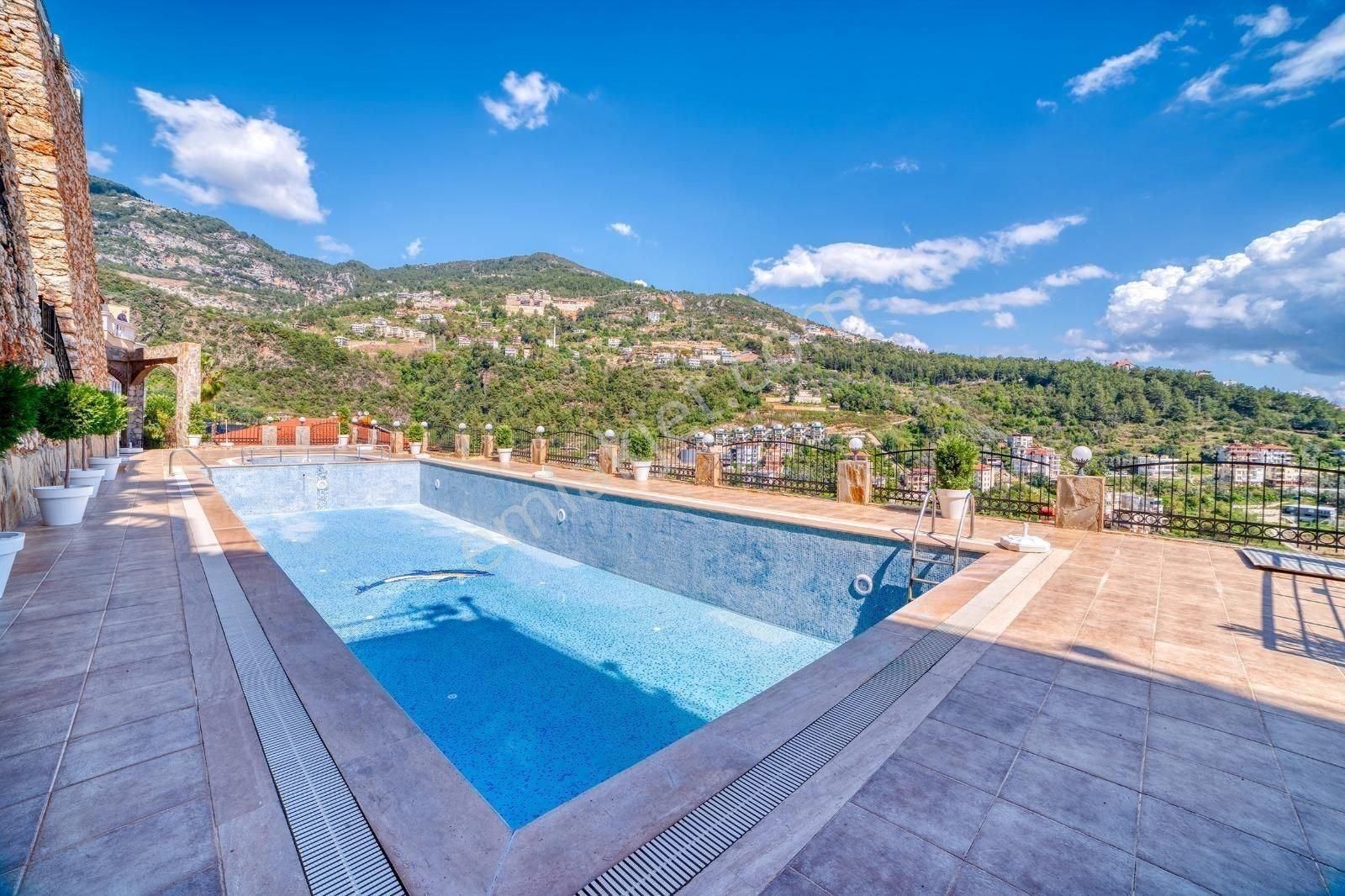 Alanya Tepe’de Satılık 3+1 Deniz Manzaralı, Full Eşyalı Daire – İkametgaha Uygun! - Görsel 5