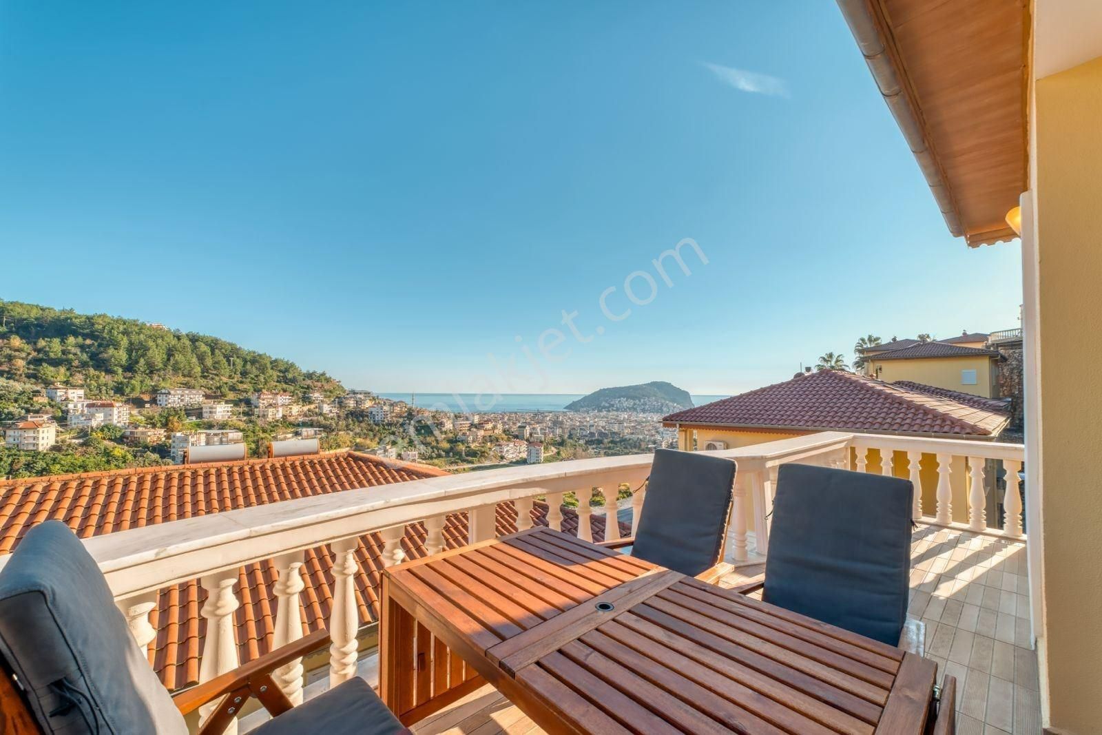 Alanya Tepe’de Satılık 3+1 Deniz Manzaralı, Full Eşyalı Daire – İkametgaha Uygun! - Görsel 25