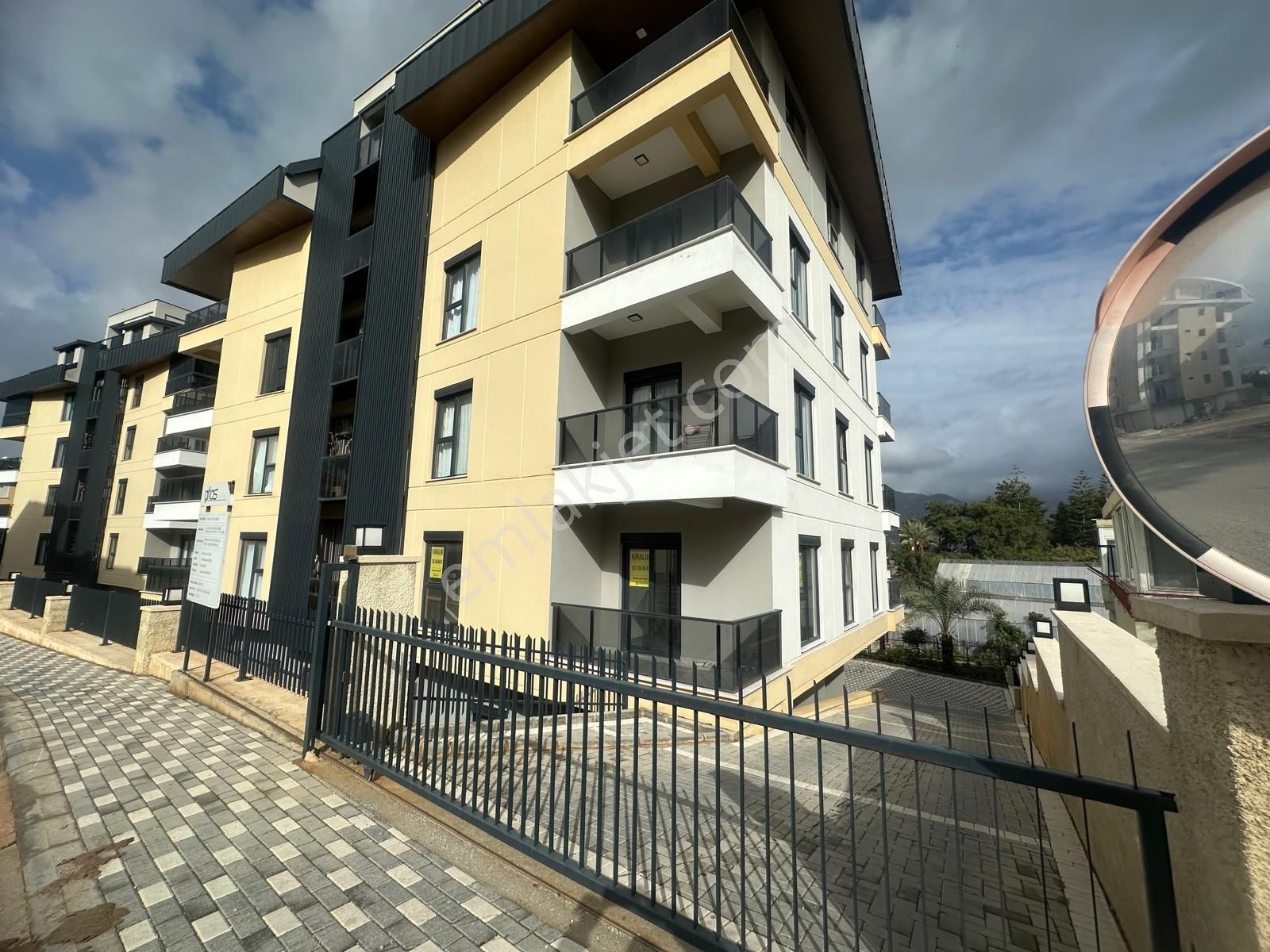 Alanya Oba Karakocalı Mah.full Aktiviteli Kiralık 2+1 Daire - Görsel 2
