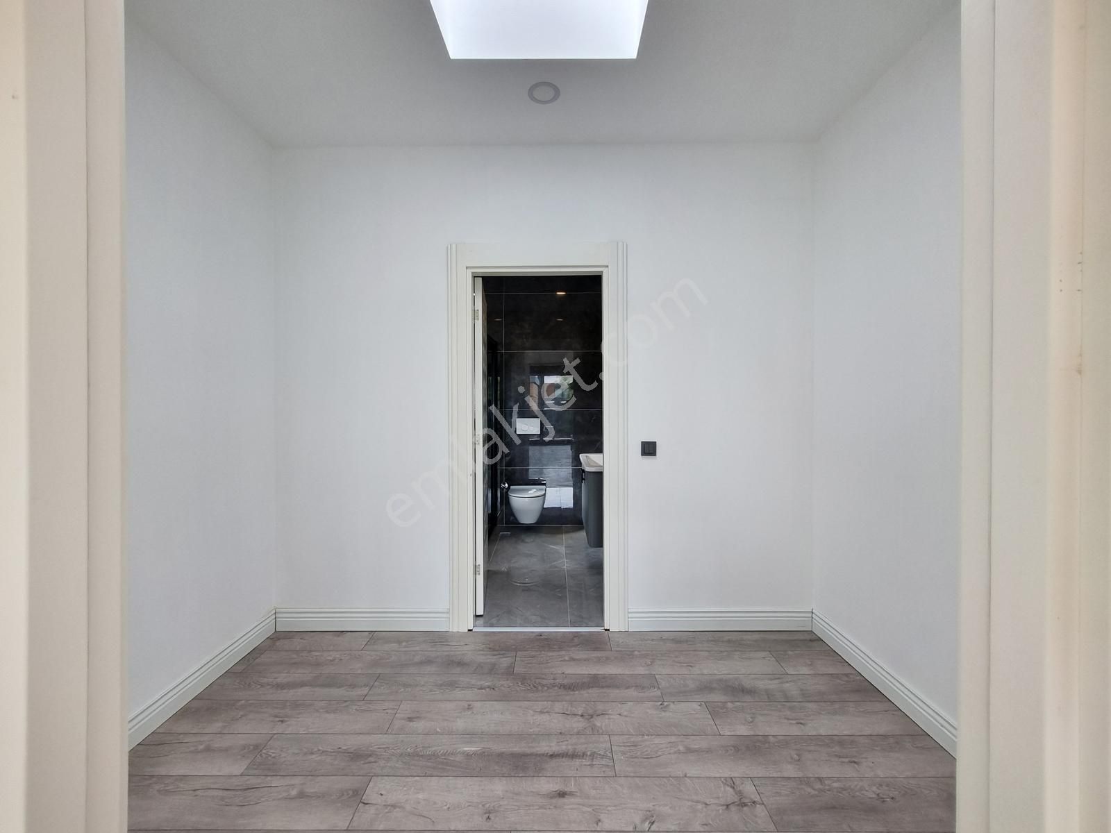 Gökhan Üçgün'den Düzlerçamı, Site İçinde, Müstakil Sıfır Villa - Görsel 20