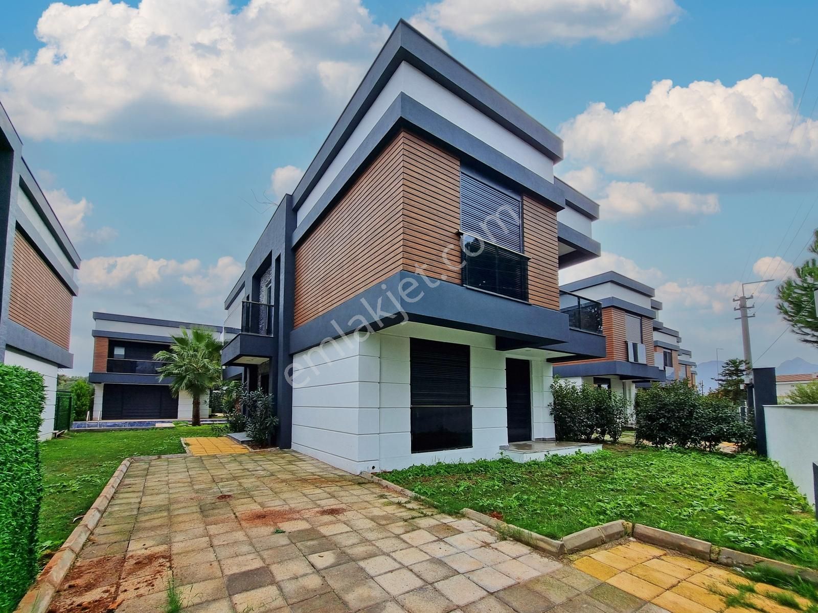 Gökhan Üçgün'den Düzlerçamı, Site İçinde, Müstakil Sıfır Villa - Görsel 6