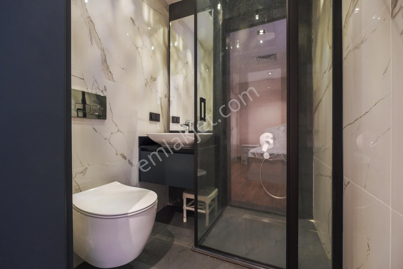 Gökhan Üçgün'den Port Lıfe 2'de Asansörlü, K. Garajlı 5+1 Villa - Görsel 34