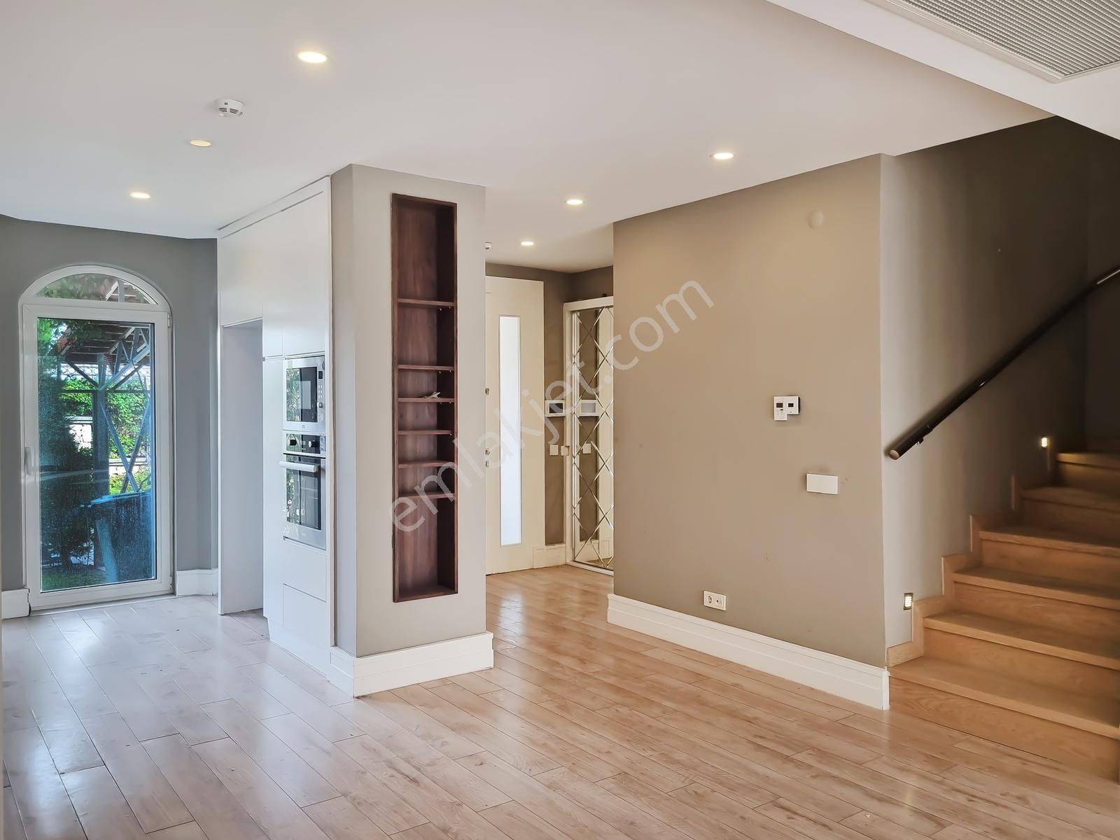 Gökhan Üçgün'den Panorama Villaları'nda Dubleks Rowhouse Villa - Görsel 3
