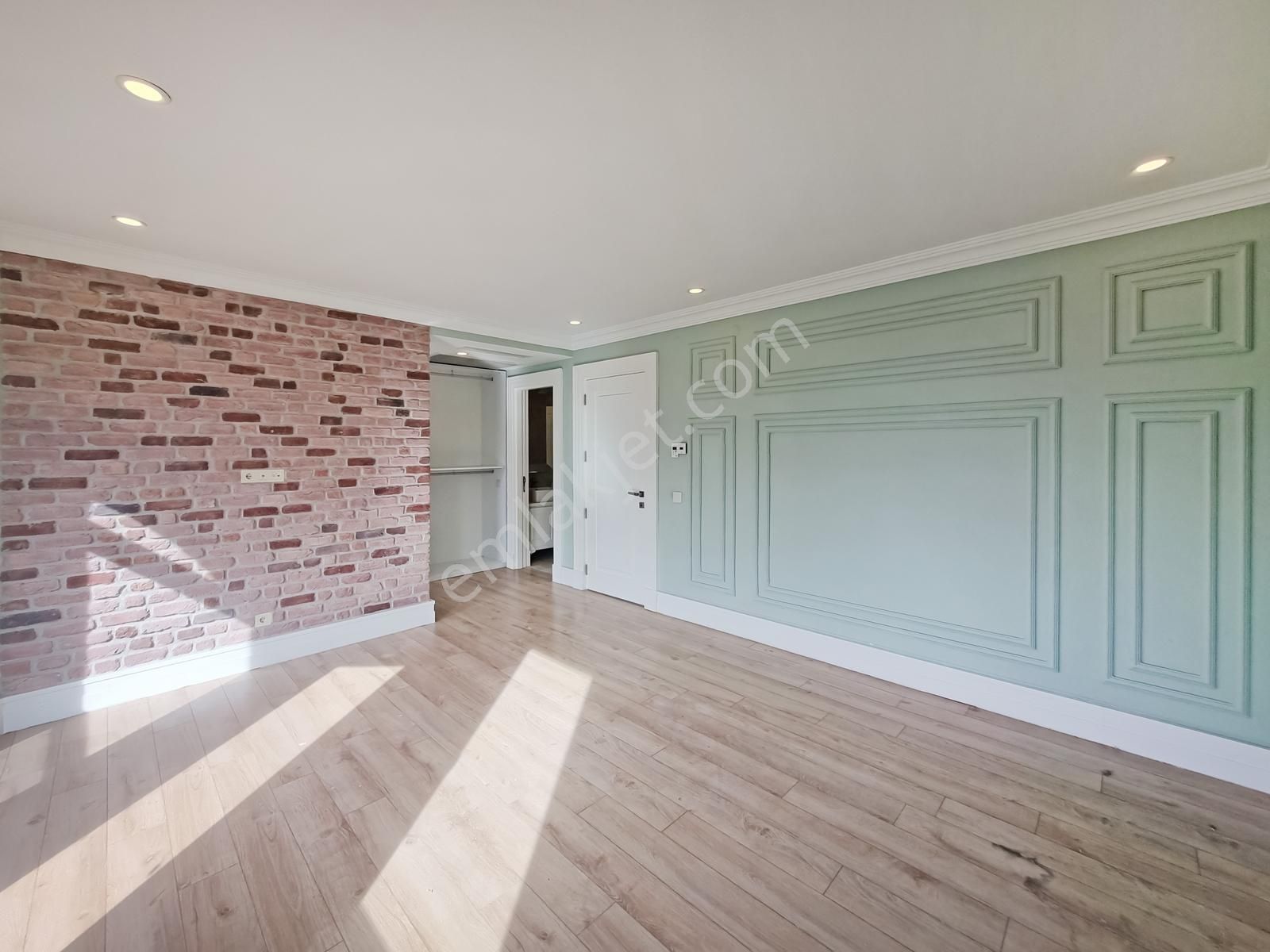 Gökhan Üçgün'den Panorama Villaları'nda Dubleks Rowhouse Villa - Görsel 24
