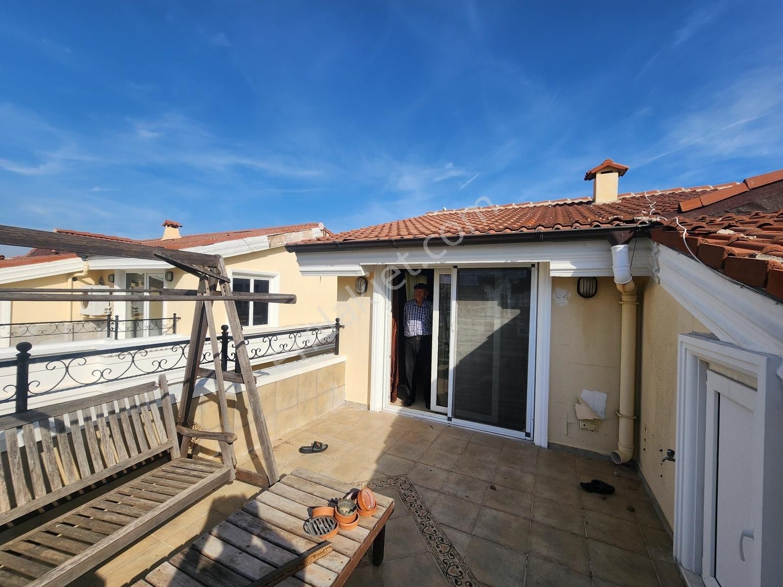 Havuzlu, Kapalı Otoparklı Sitede Kiralık 200 M2 3+1 Dublex Daire - Görsel 17