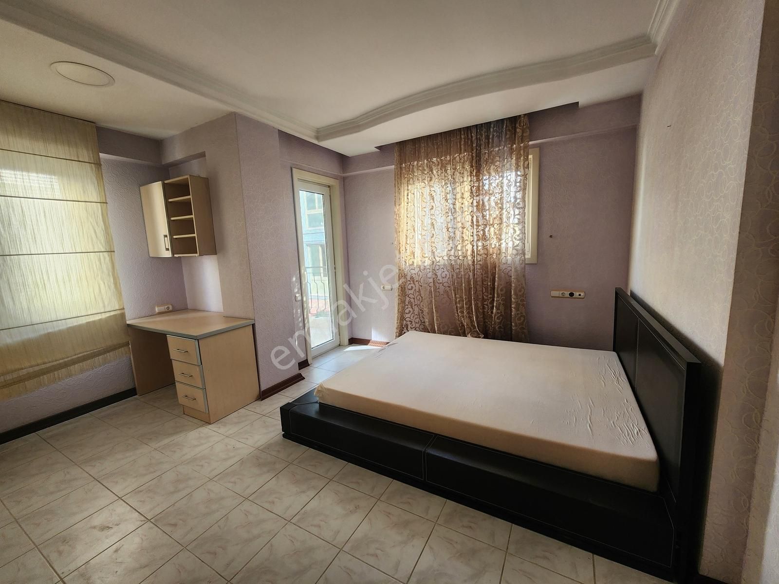 Havuzlu, Kapalı Otoparklı Sitede Kiralık 200 M2 3+1 Dublex Daire - Görsel 33