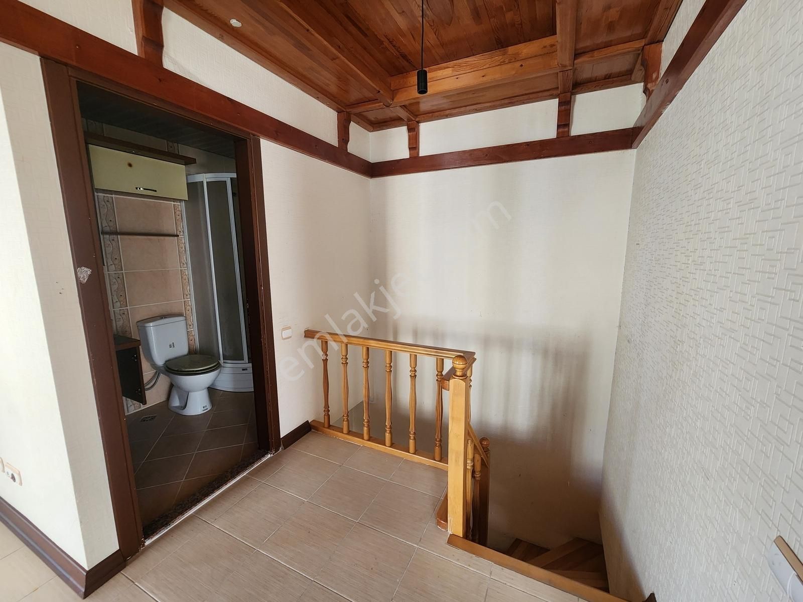 Havuzlu, Kapalı Otoparklı Sitede Kiralık 200 M2 3+1 Dublex Daire - Görsel 35