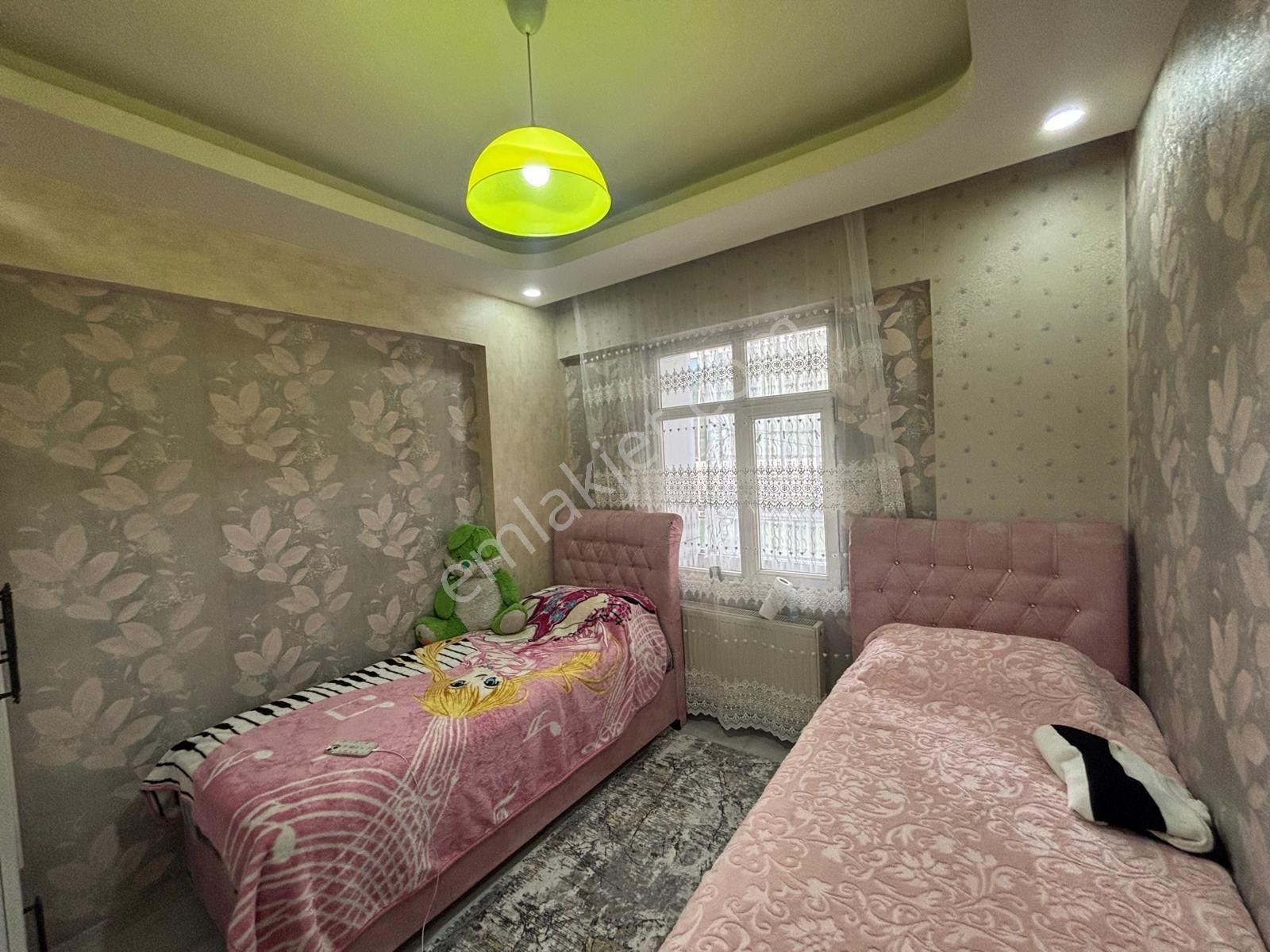 Makro Life Gayrimenkul'den Satılık Tesislerde Cadde Üzeri Full Yapılı 3+1 Satılık Daire