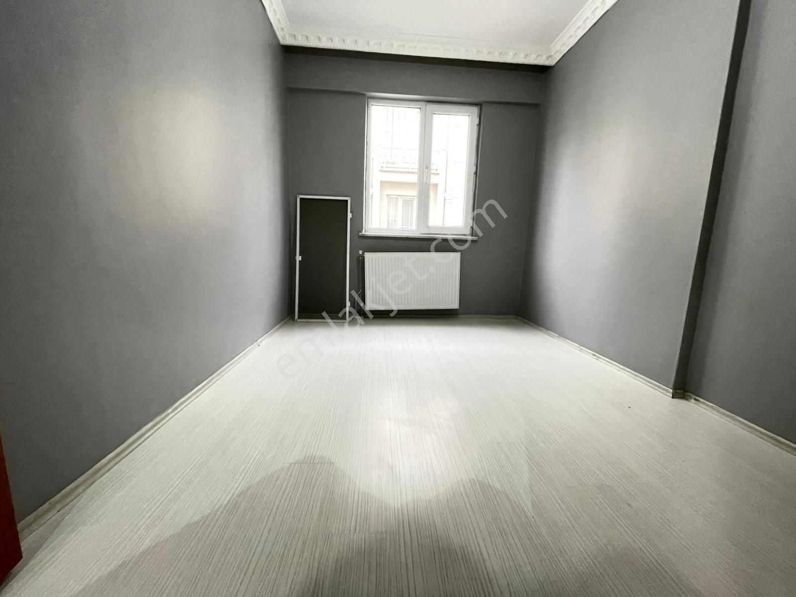 Acil Satılık Devlet Hastanesine 4dk Cift Balkonlu Ara Kat Daire - Görsel 14