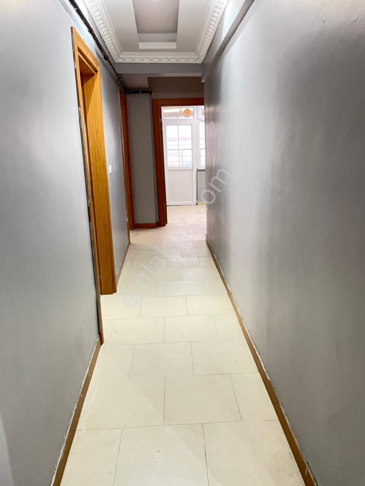 Acil Satılık Devlet Hastanesine 4dk Cift Balkonlu Ara Kat Daire - Görsel 18