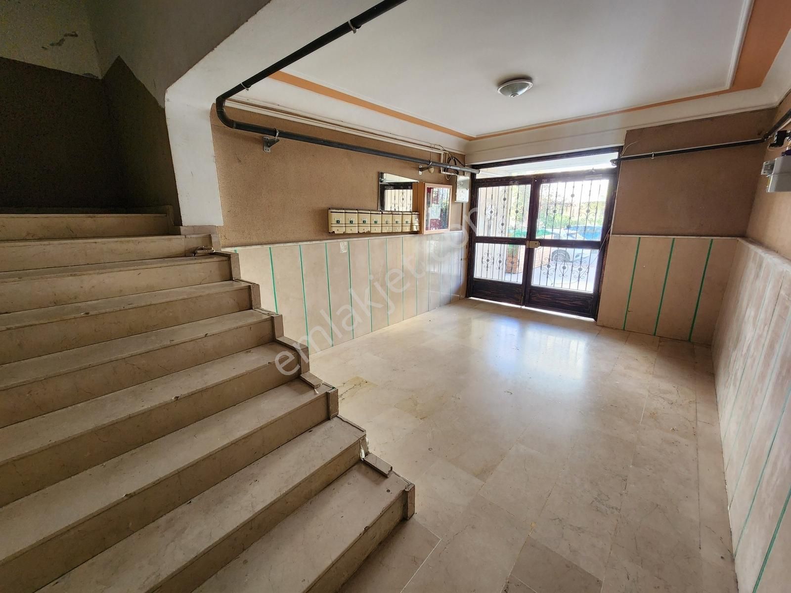 Şirinyalı'da Plaja 350 Mt 2. Katta Satılık 3+1 150 M2 Daire - Görsel 22