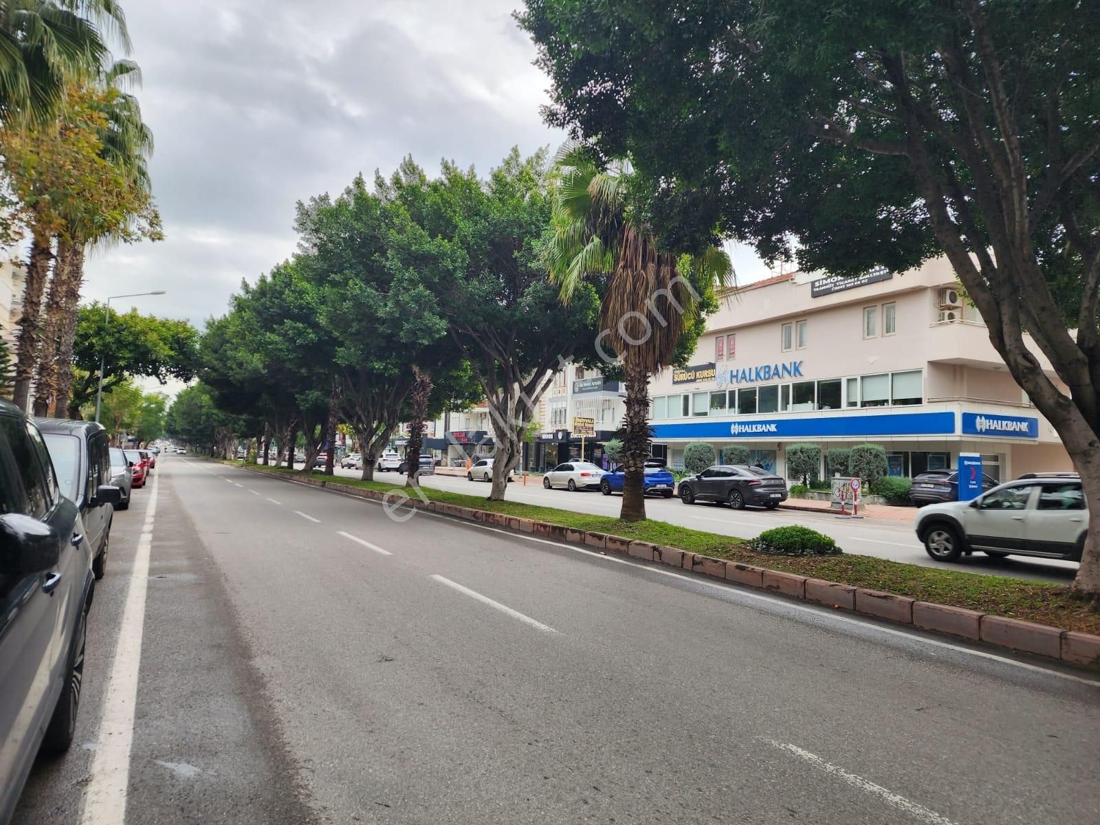 Şirinyalı İsmet Gökşen'de Satılık 200 M2 Yatırımlık Köşe Dükkan - Görsel 27