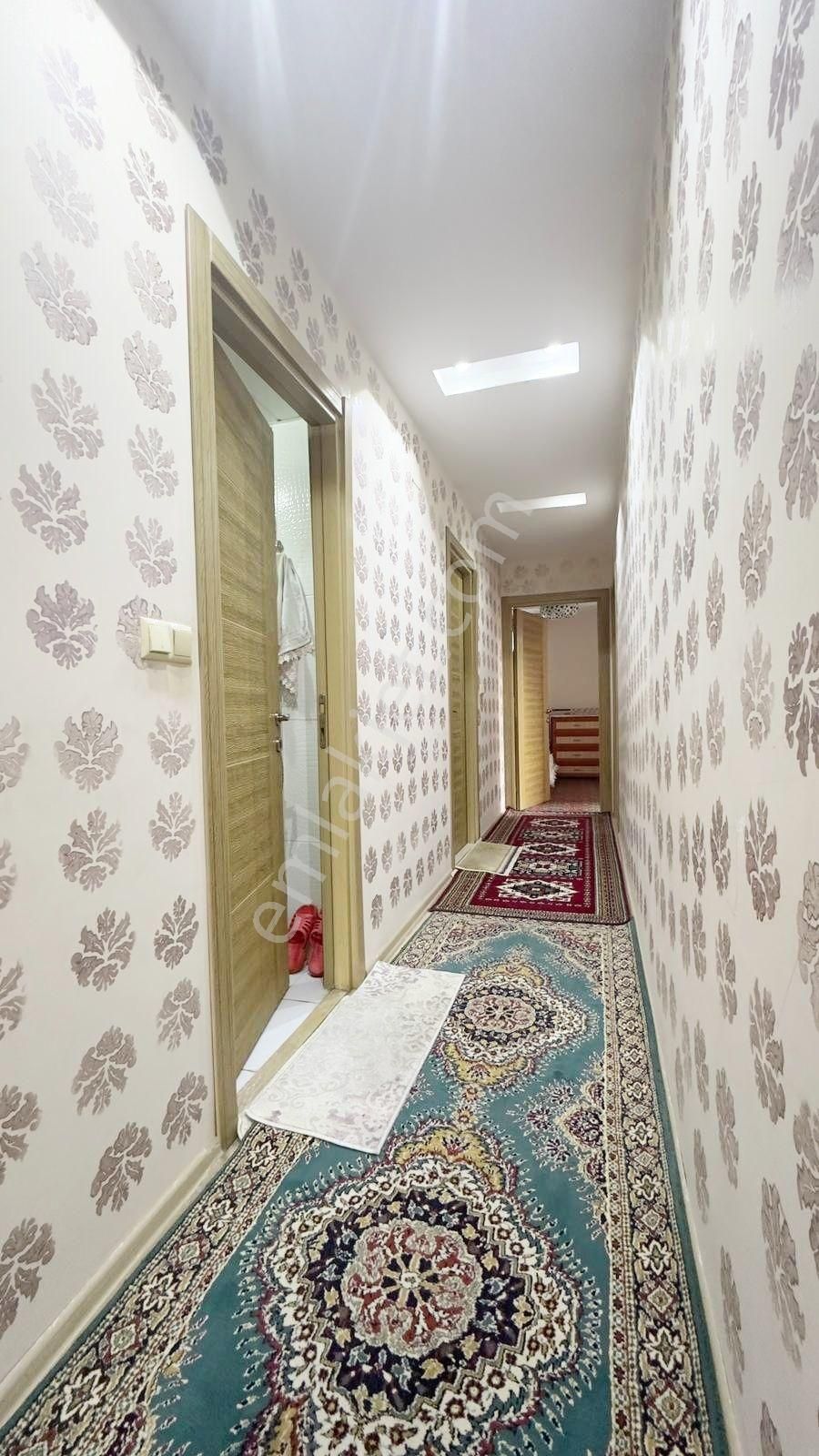 Pınar'da_3+1_iskanlı_hatasız_geniş_çift_banyo_d.gaz_10_yaşında.. - Görsel 31