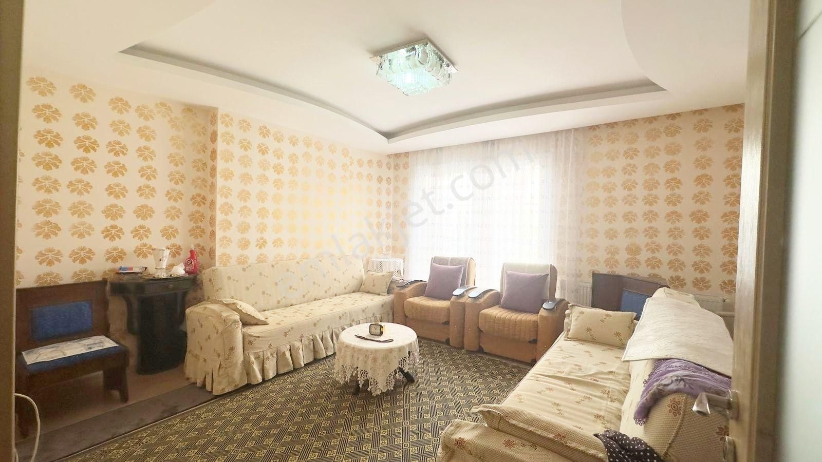 Pınar'da_3+1_iskanlı_hatasız_geniş_çift_banyo_d.gaz_10_yaşında.. - Görsel 14