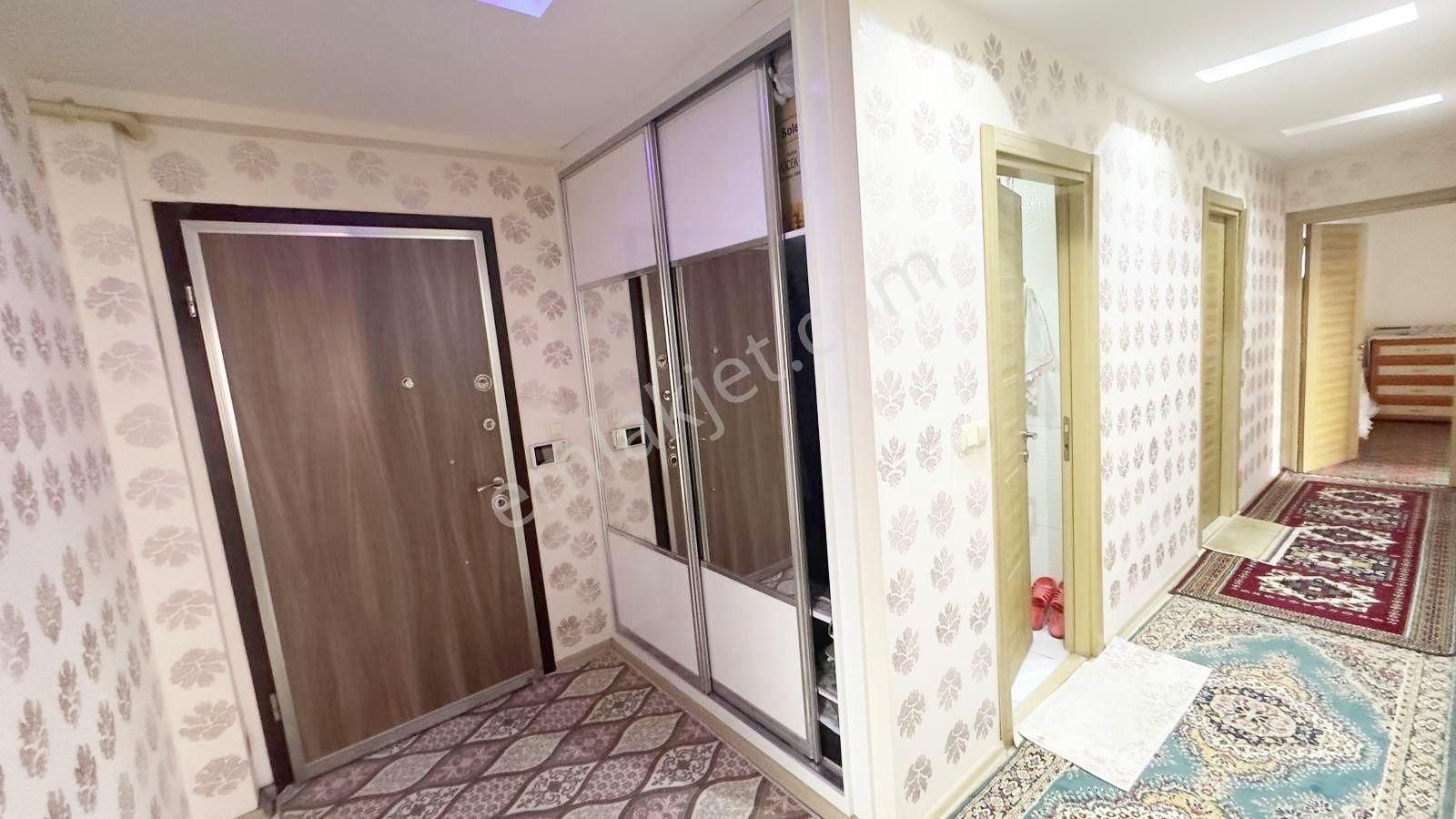 Pınar'da_3+1_iskanlı_hatasız_geniş_çift_banyo_d.gaz_10_yaşında.. - Görsel 33