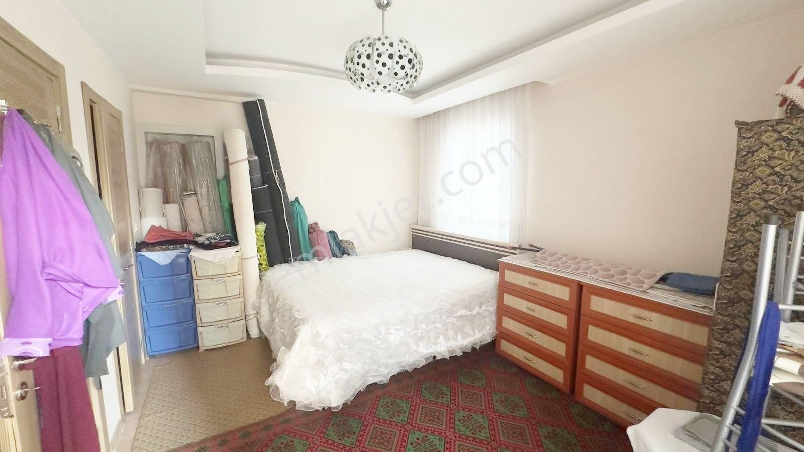 Pınar'da_3+1_iskanlı_hatasız_geniş_çift_banyo_d.gaz_10_yaşında.. - Görsel 23