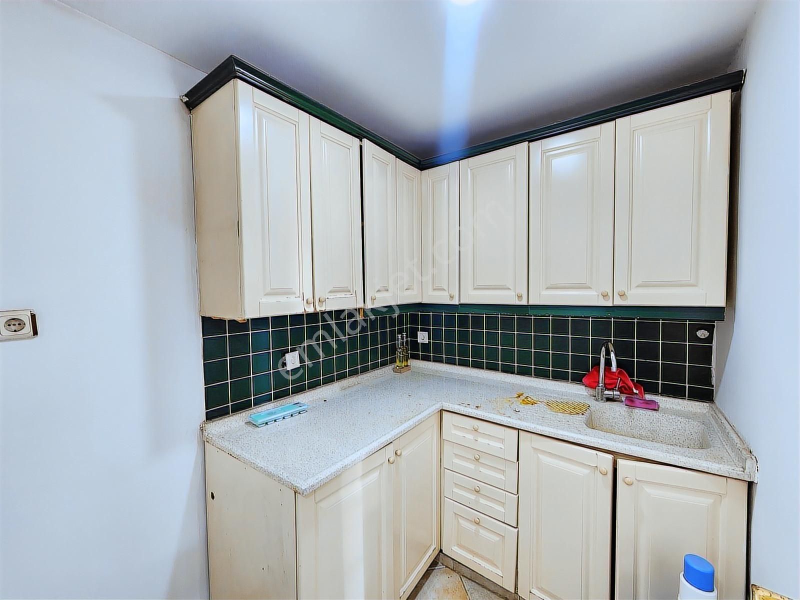 250 M2 4+1 Güllük Caddesi'nde İş Merkezinde Kiralık Şık Ofis - Görsel 31