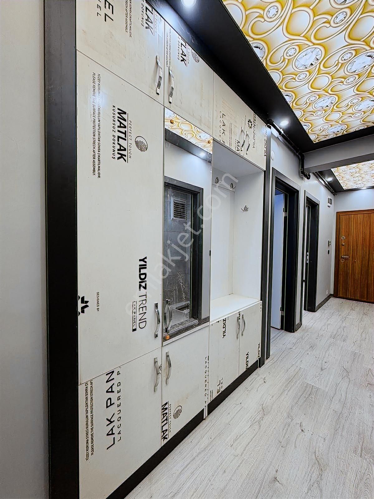 Vatan Mahallesi Köşe Güney Çift Cephe 2+1 Satılık Yerden Isıtma - Görsel 18