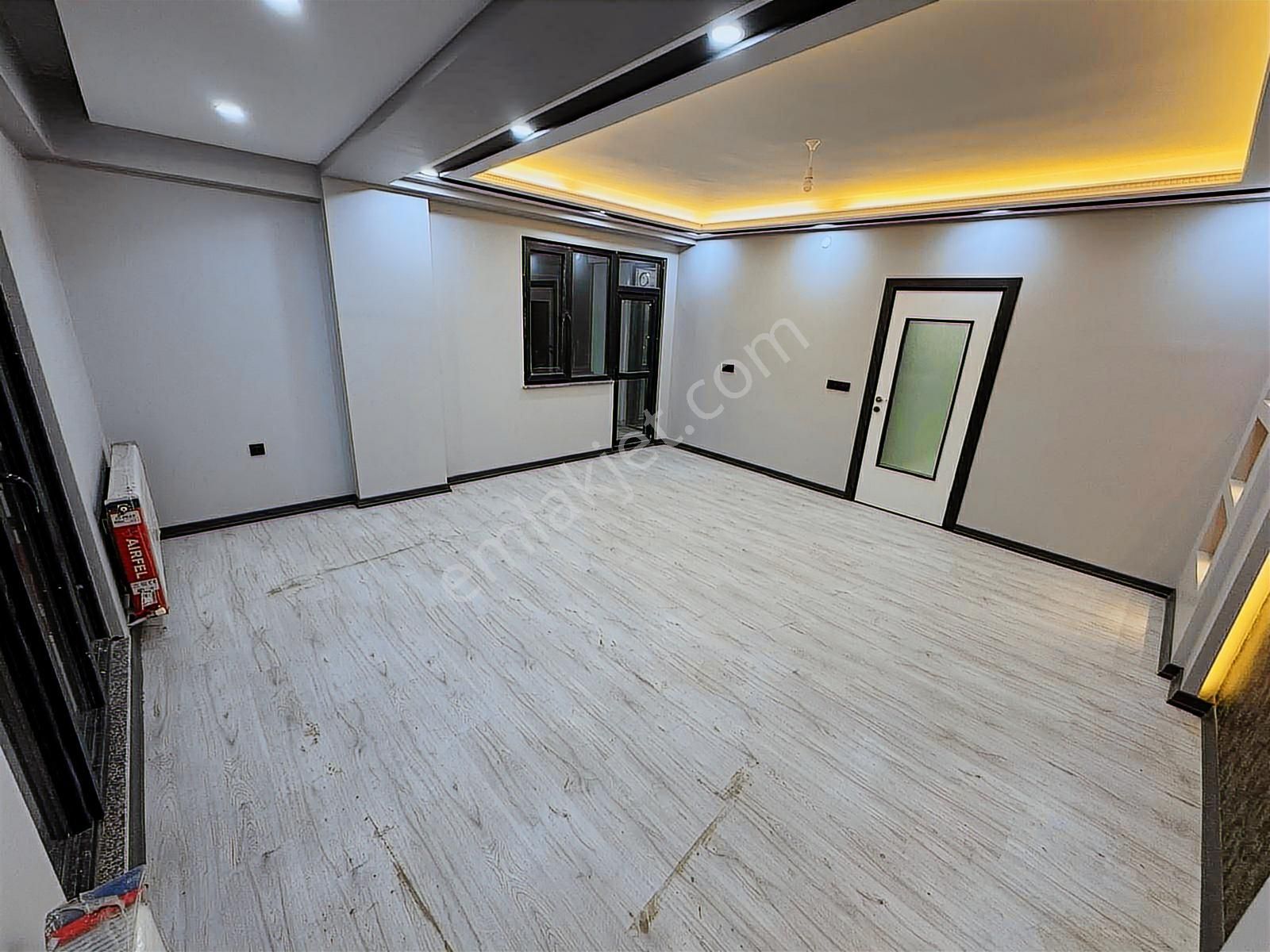 Vatan Mahallesi Köşe Güney Çift Cephe 2+1 Satılık Yerden Isıtma - Görsel 23