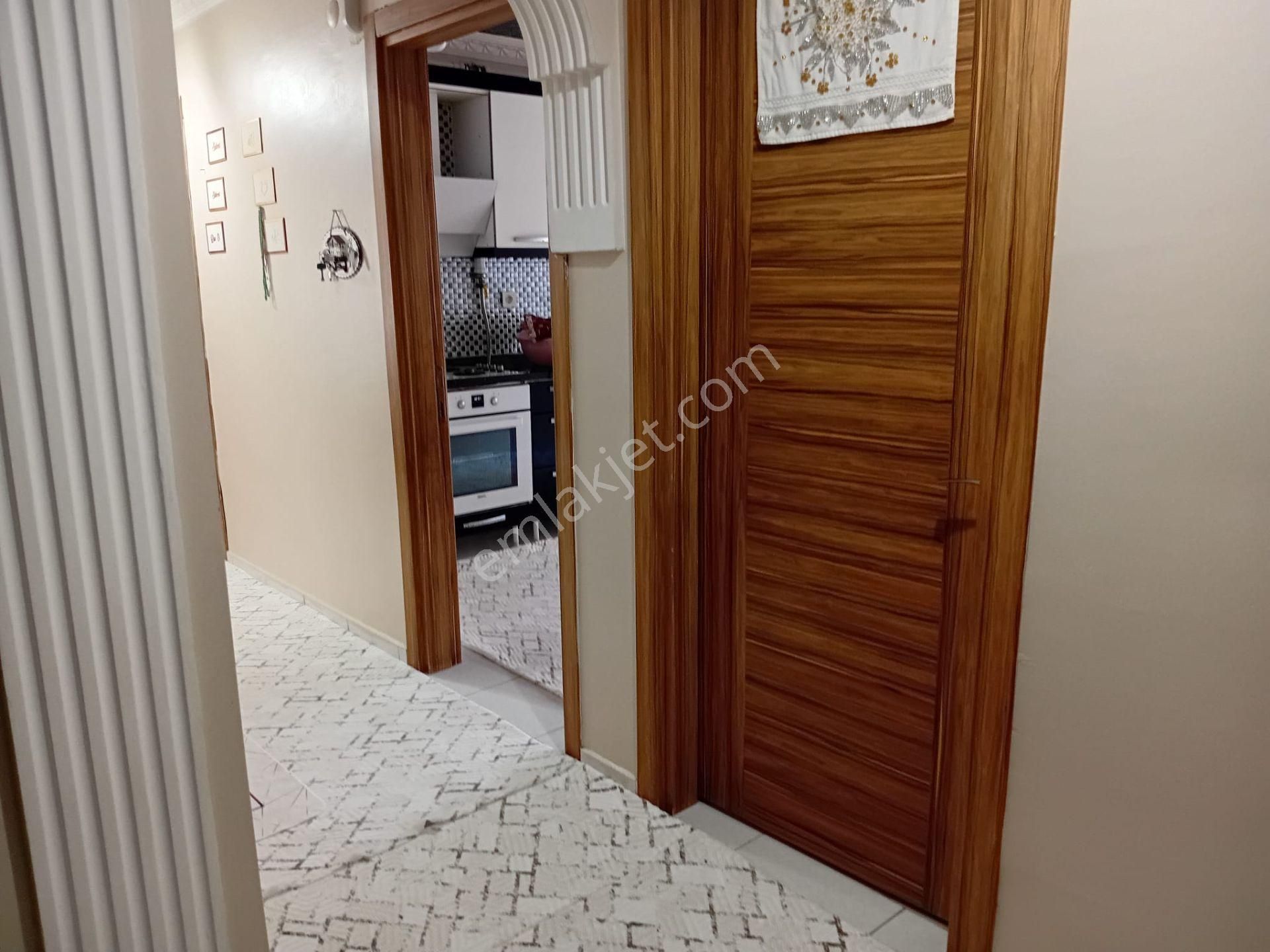 Turpa Lotustan Cadde Üzeri Satılık 3+1 Daire - Görsel 11