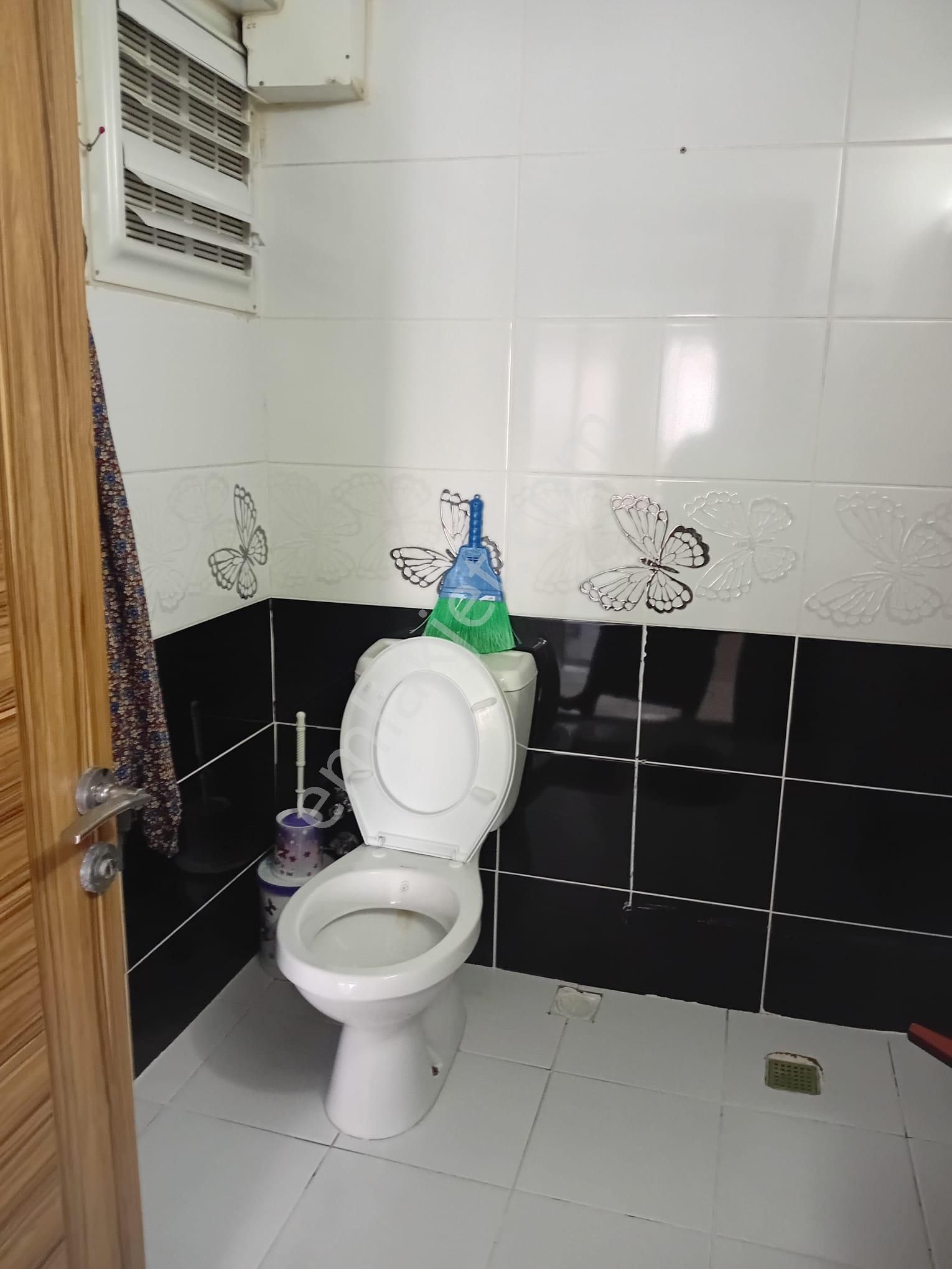 Turpa Lotustan Cadde Üzeri Satılık 3+1 Daire - Görsel 23