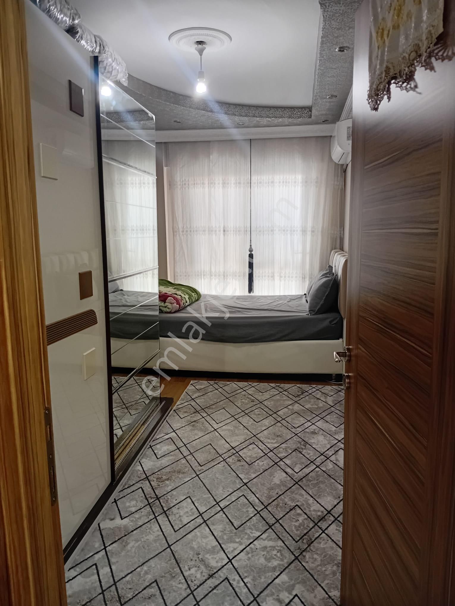 Turpa Lotustan Cadde Üzeri Satılık 3+1 Daire - Görsel 15