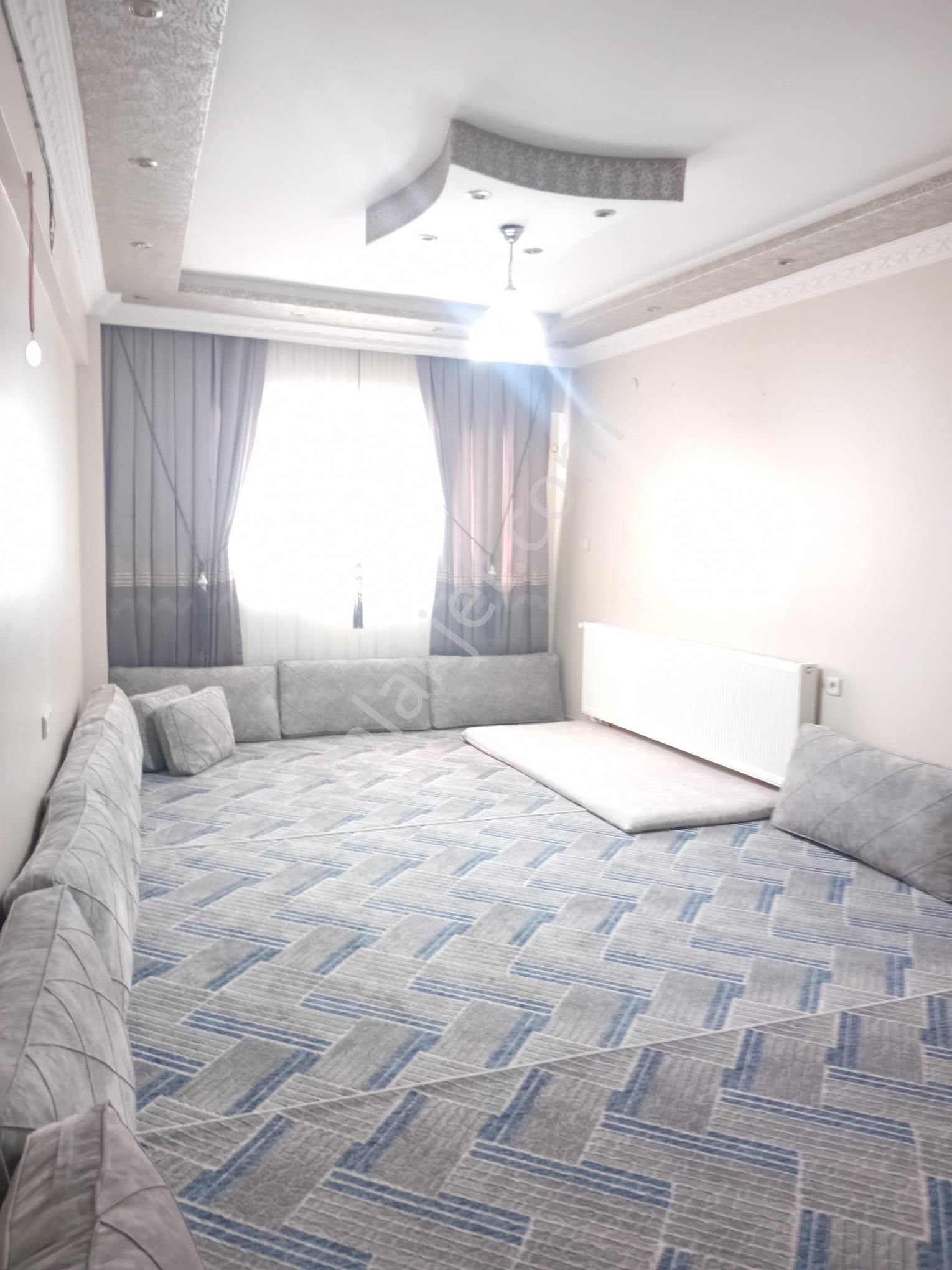 Turpa Lotustan Cadde Üzeri Satılık 3+1 Daire - Görsel 6